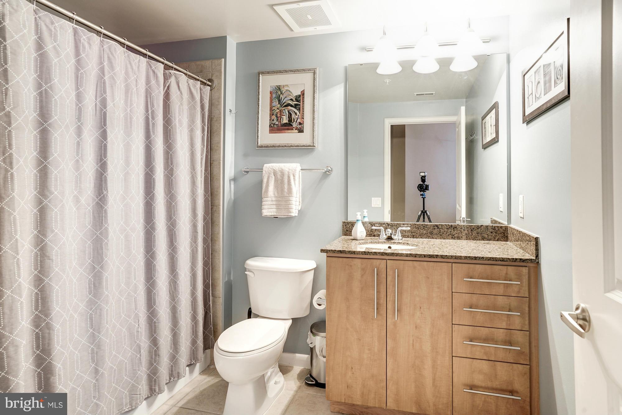 CLARENDON - Residential