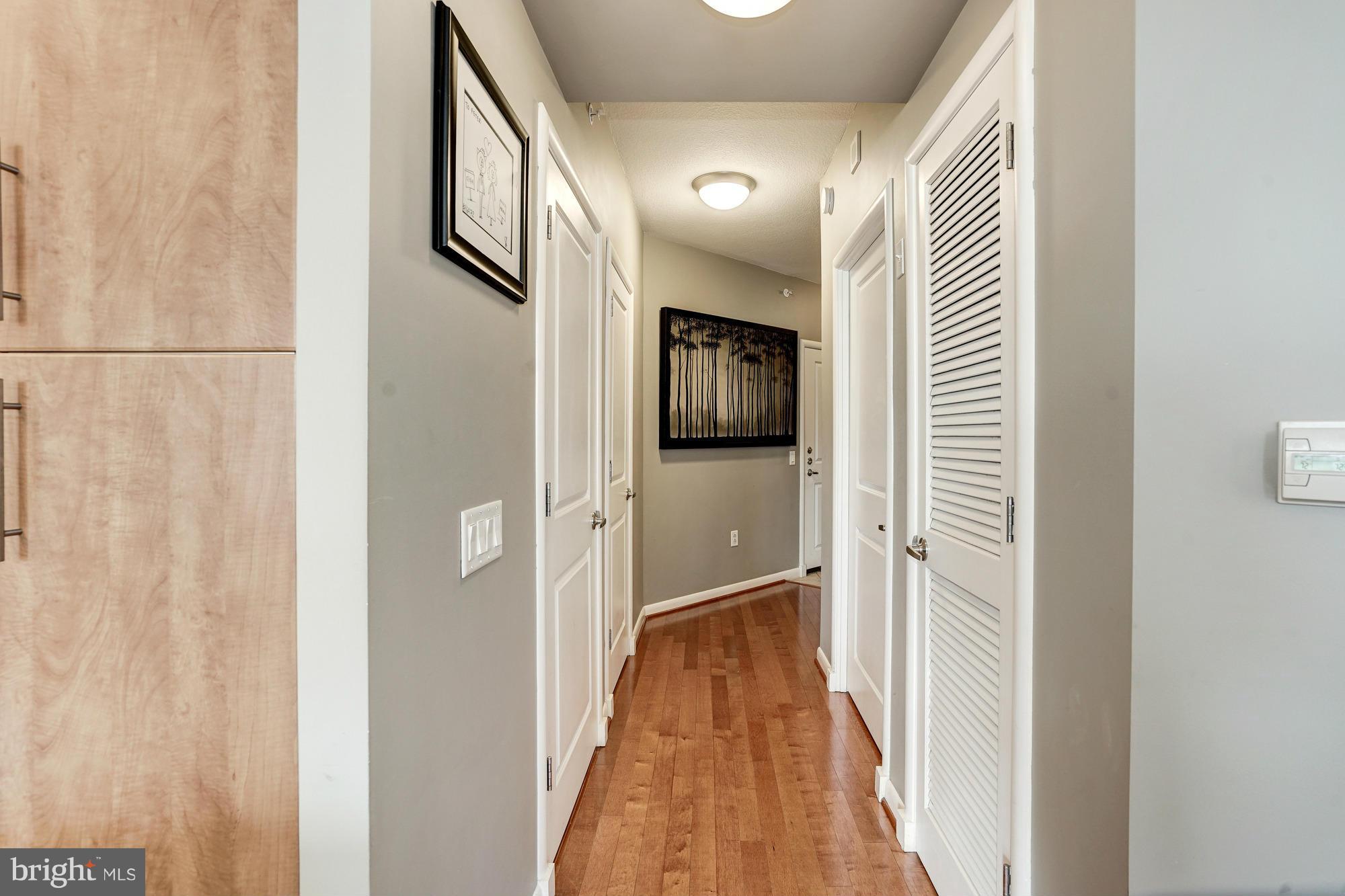 CLARENDON - Residential