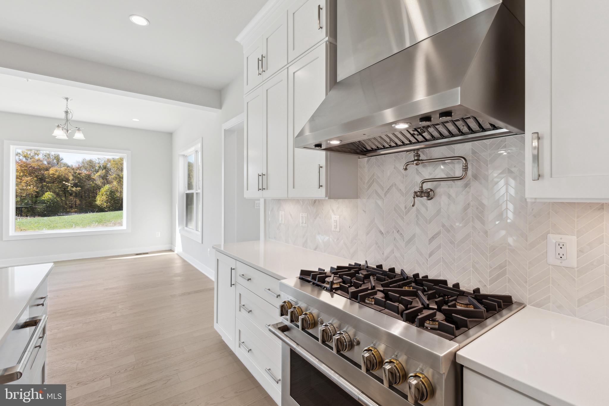 KINGSLEY WOODS - Residential