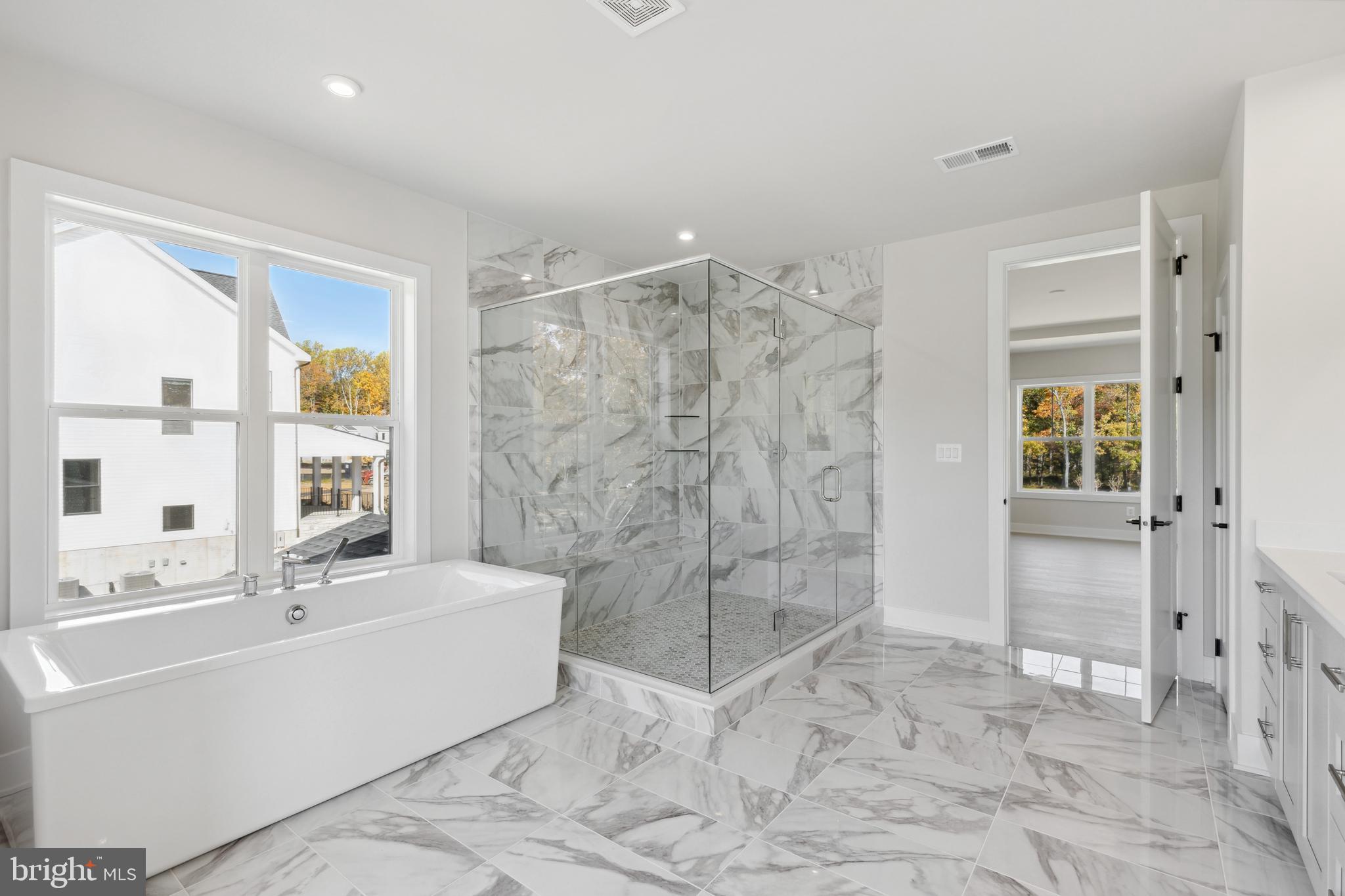 KINGSLEY WOODS - Residential