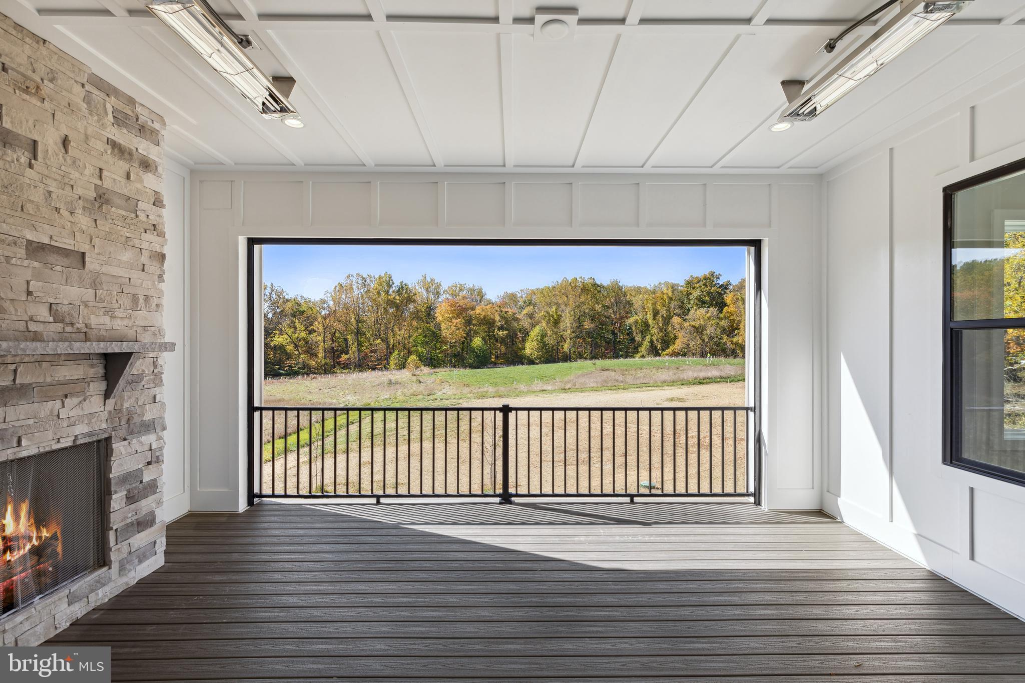 KINGSLEY WOODS - Residential