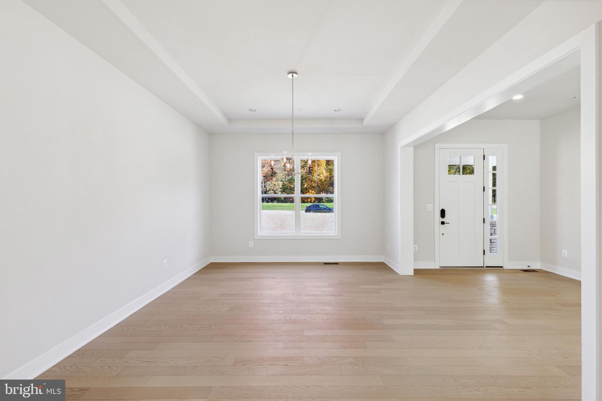 KINGSLEY WOODS - Residential