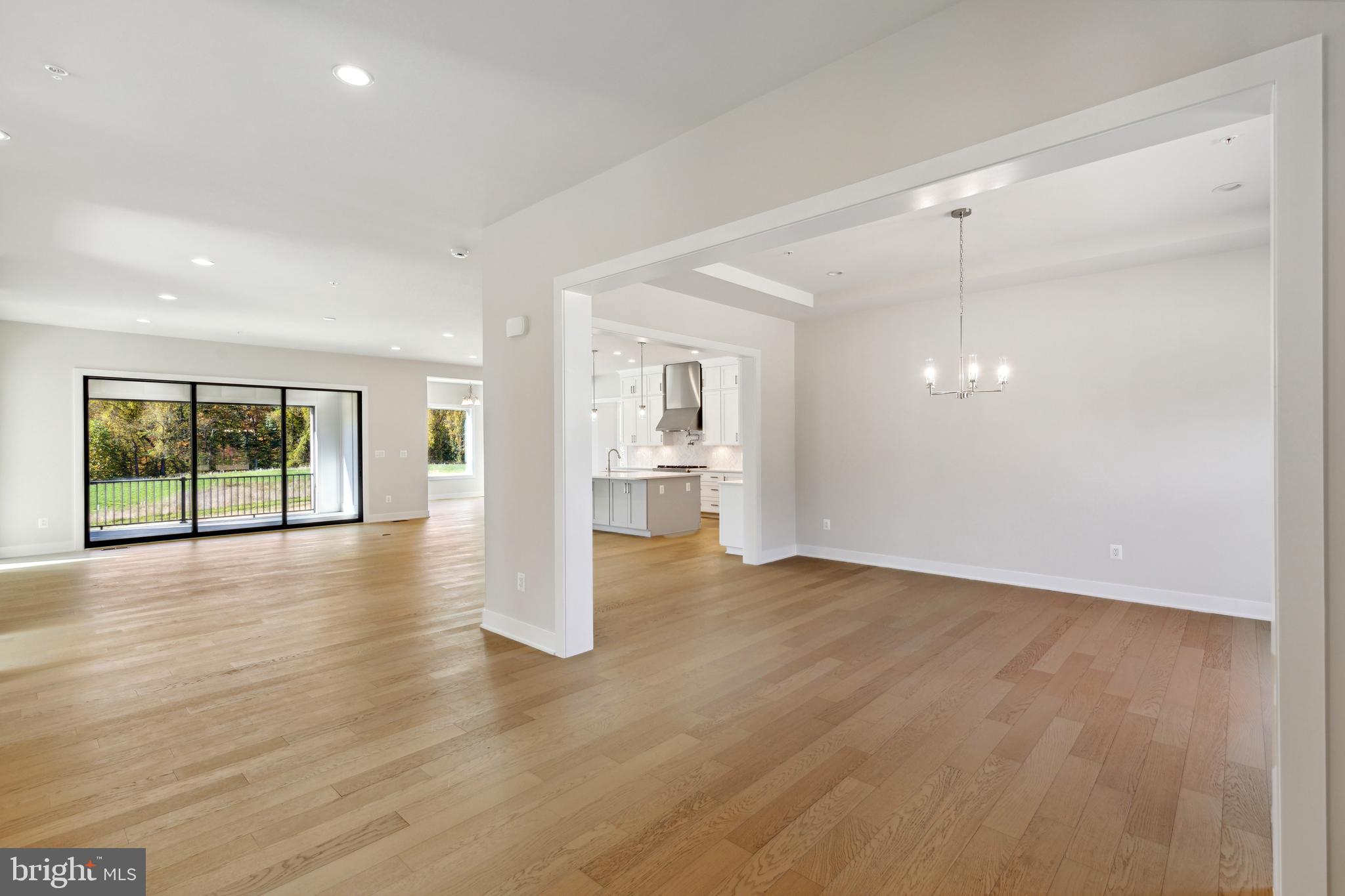 KINGSLEY WOODS - Residential