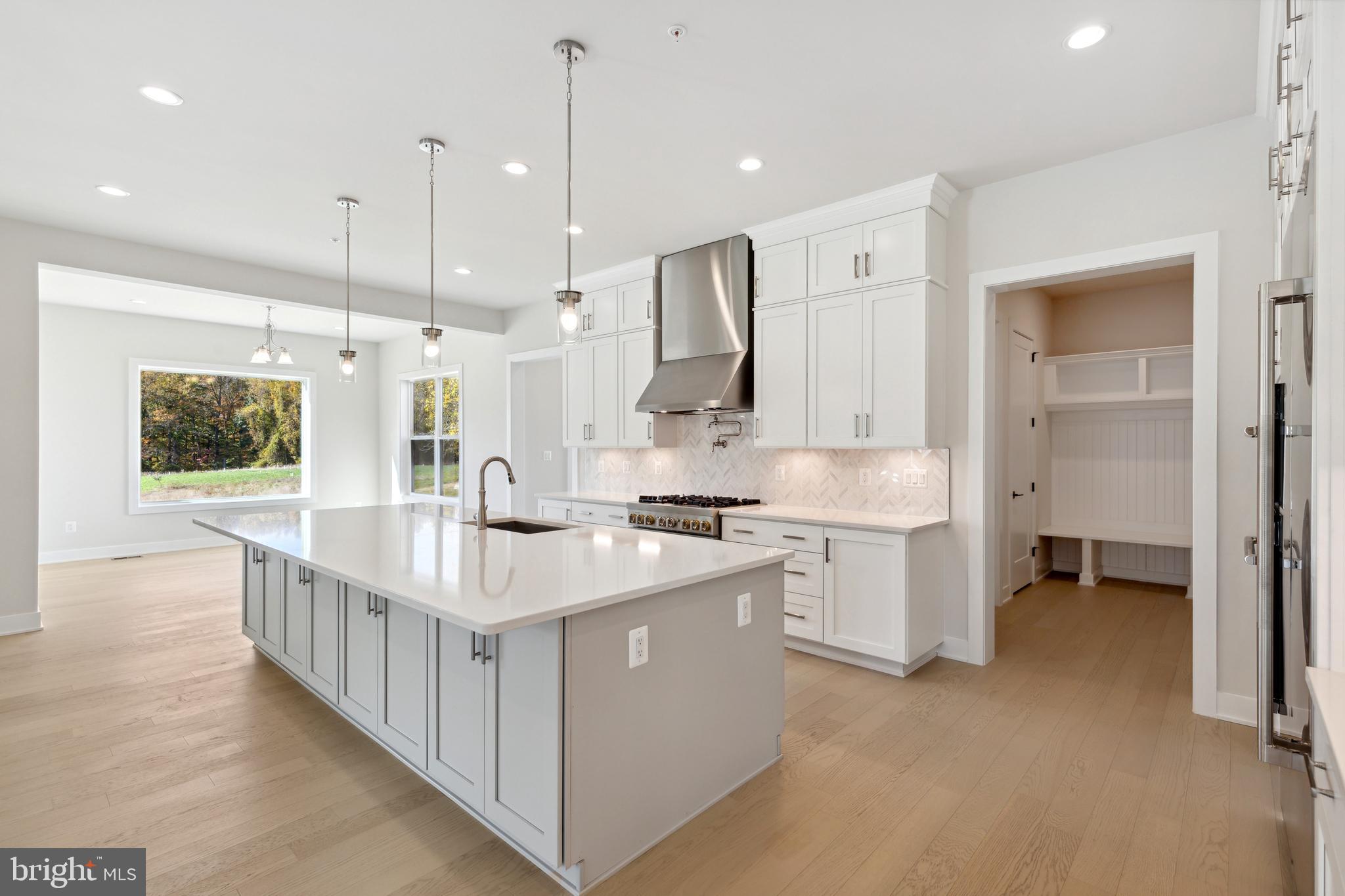 KINGSLEY WOODS - Residential