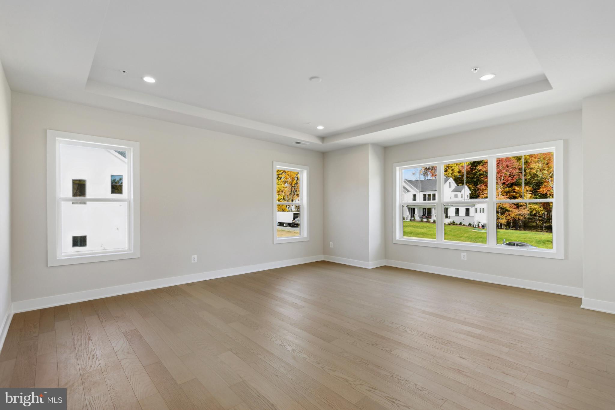 KINGSLEY WOODS - Residential