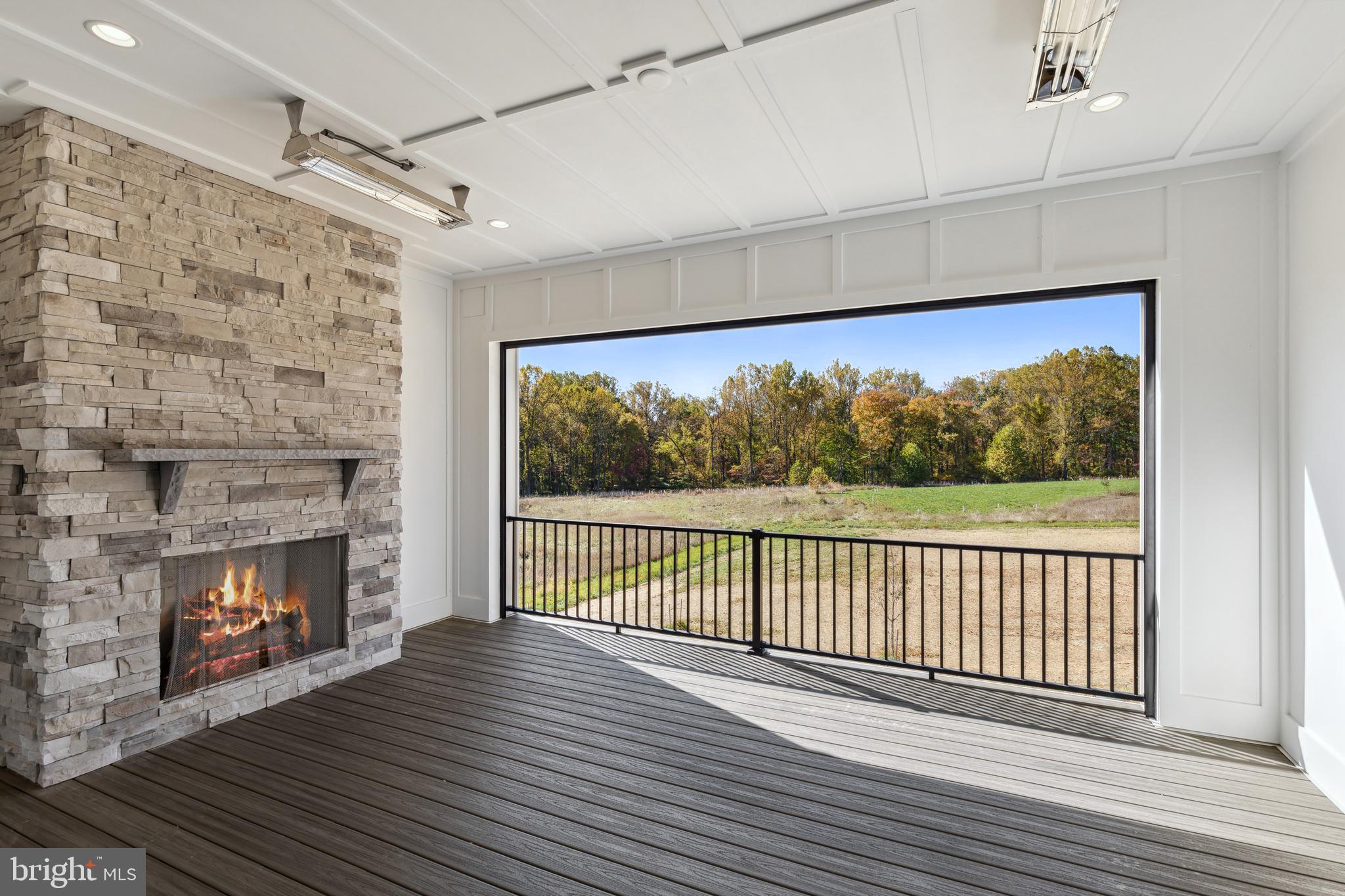 KINGSLEY WOODS - Residential