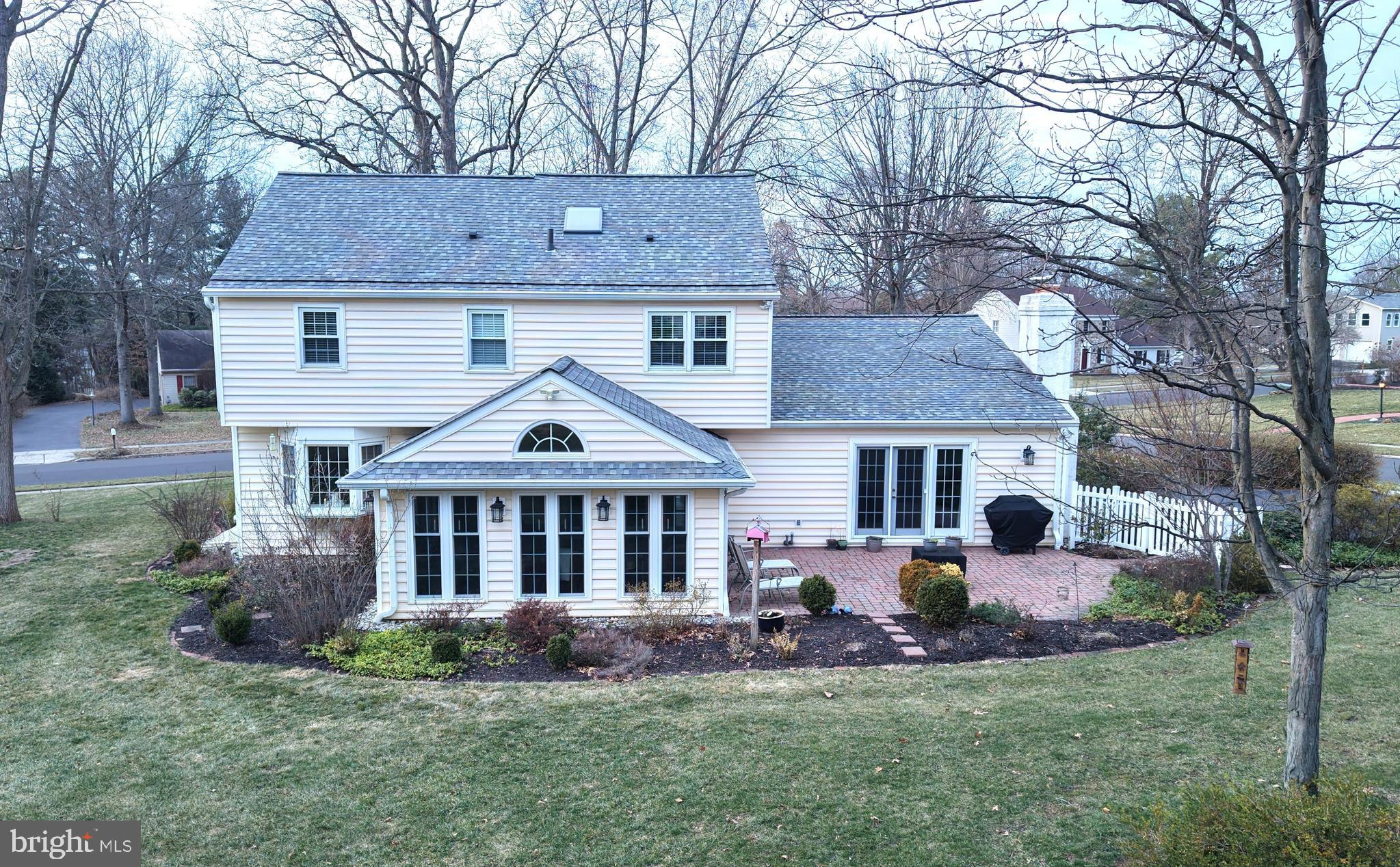 CLOVER CREST - Residential