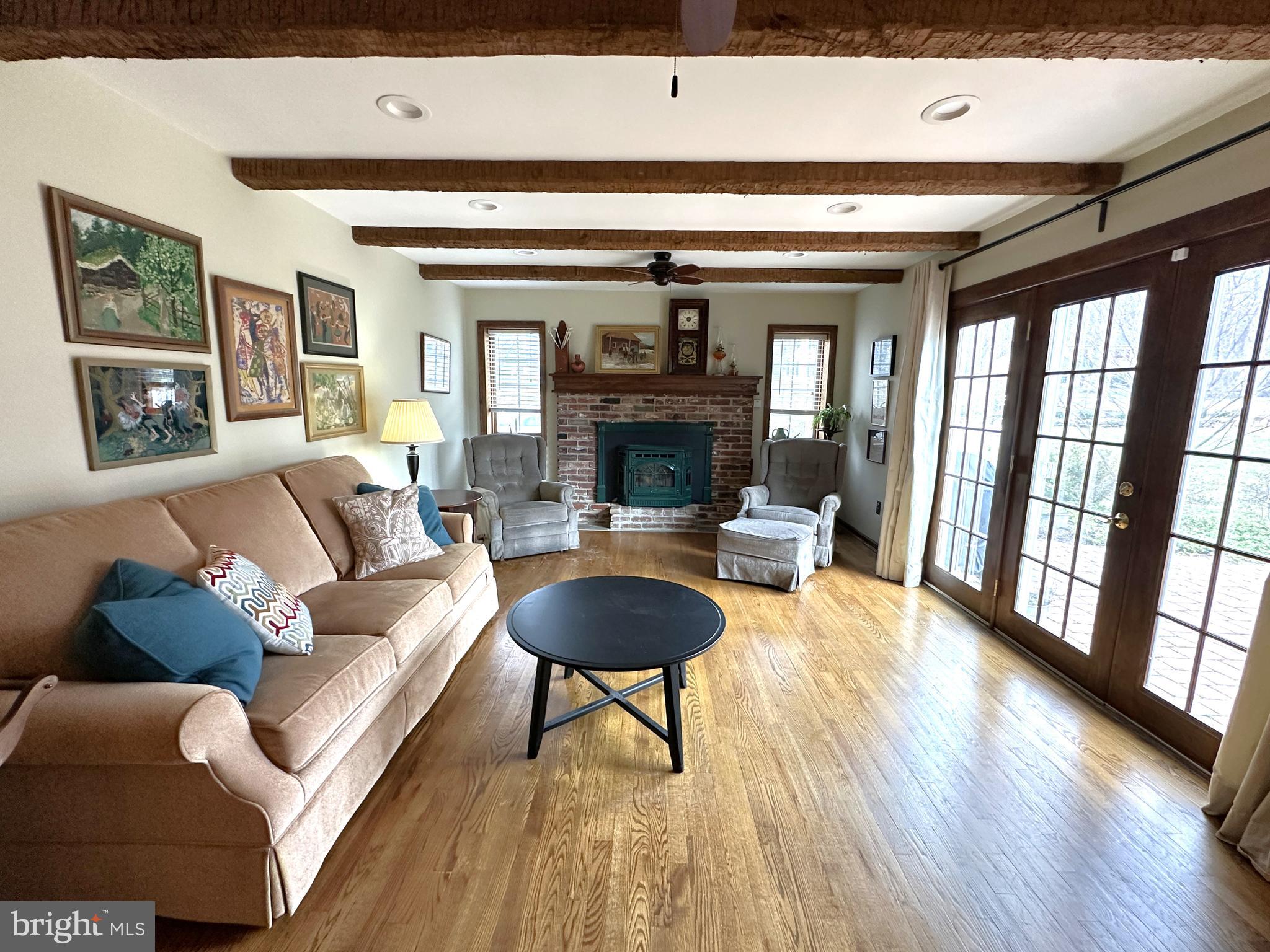 CLOVER CREST - Residential