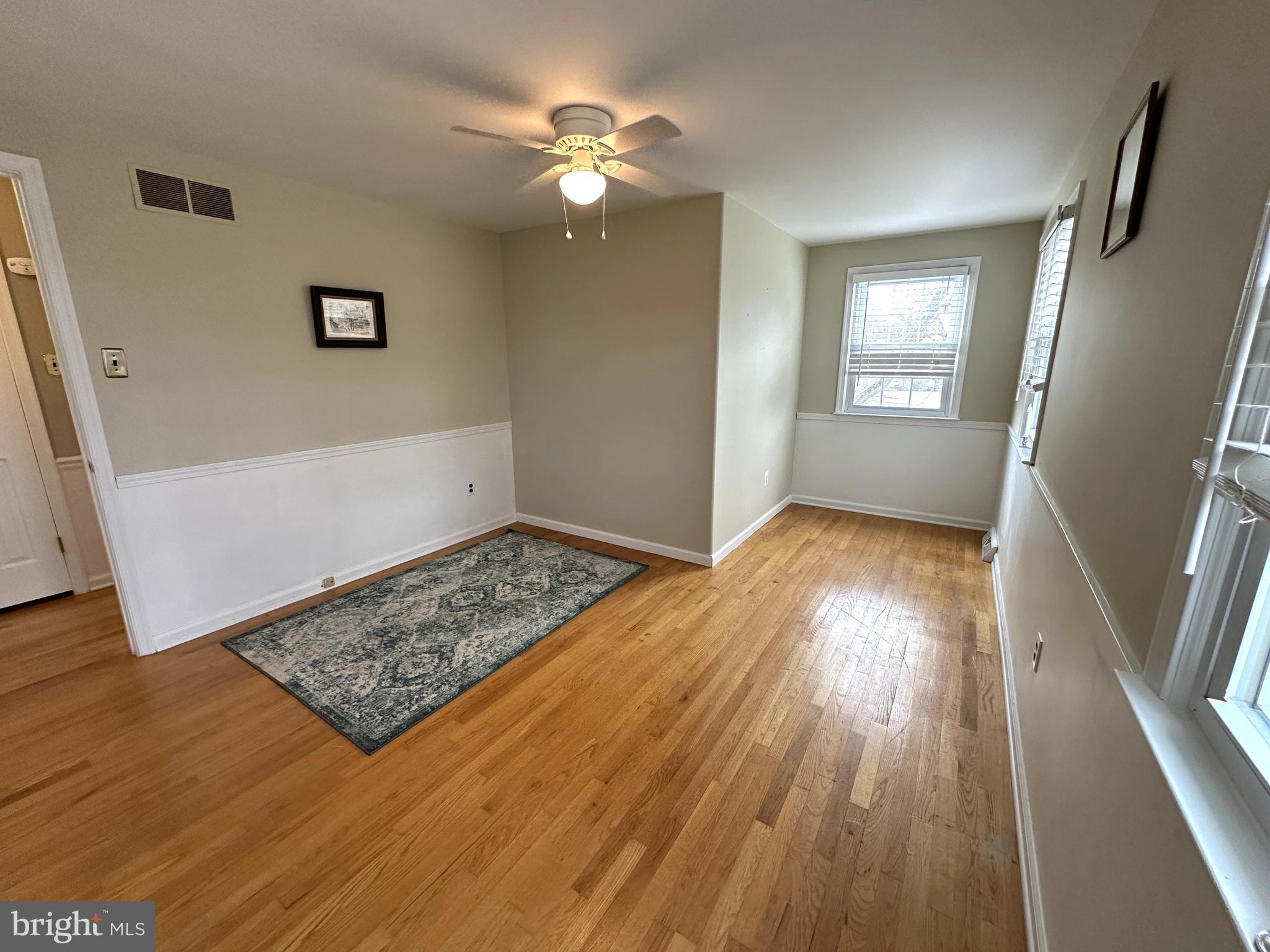 CLOVER CREST - Residential