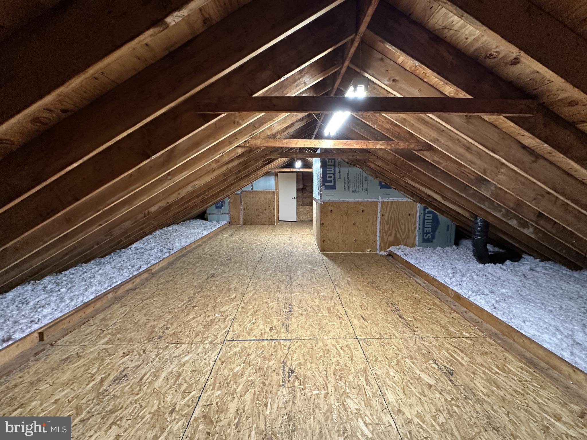 CLOVER CREST - Residential