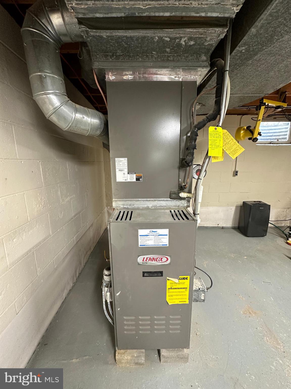 CLOVER CREST - Residential