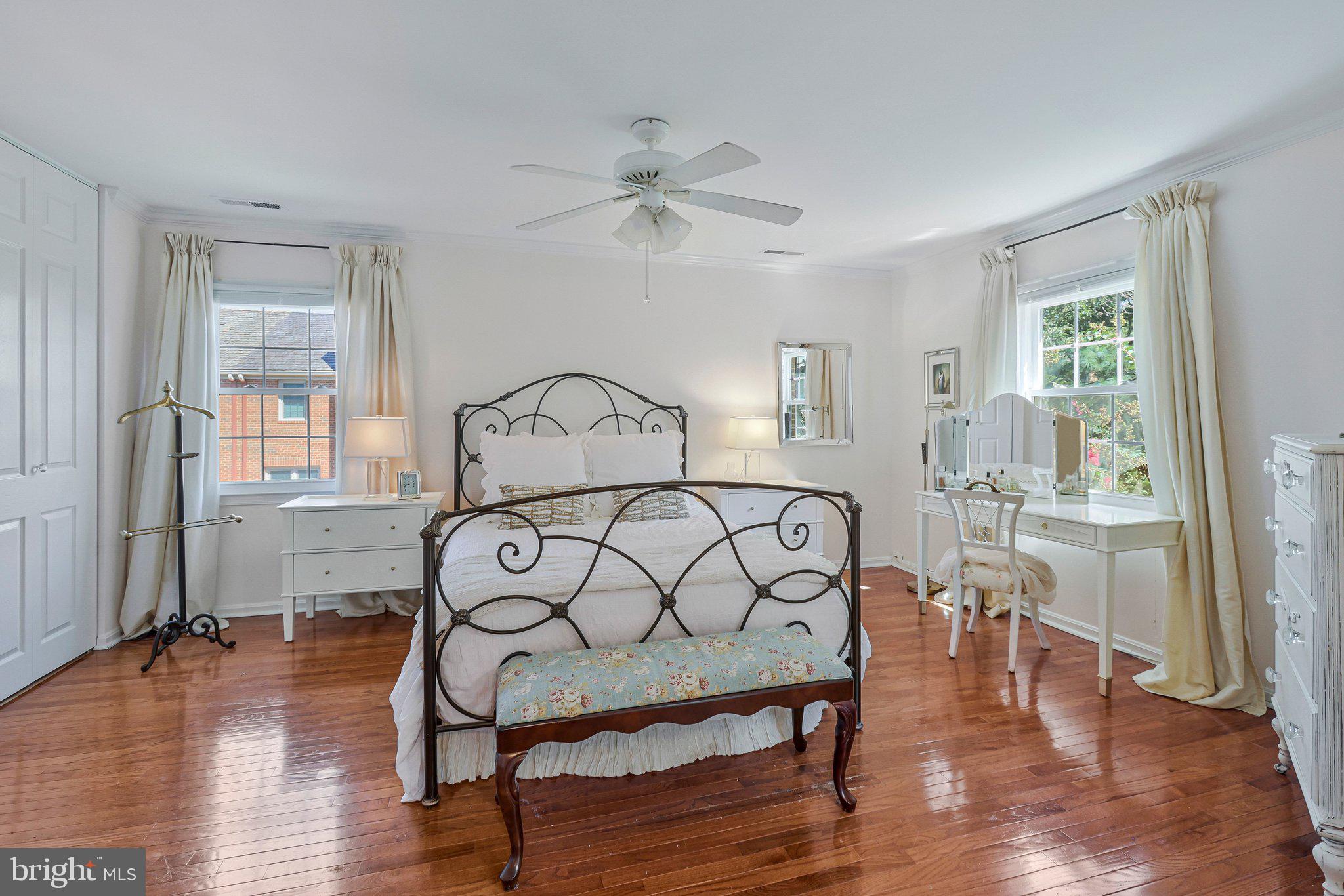 2655 CENTENNIAL COURT