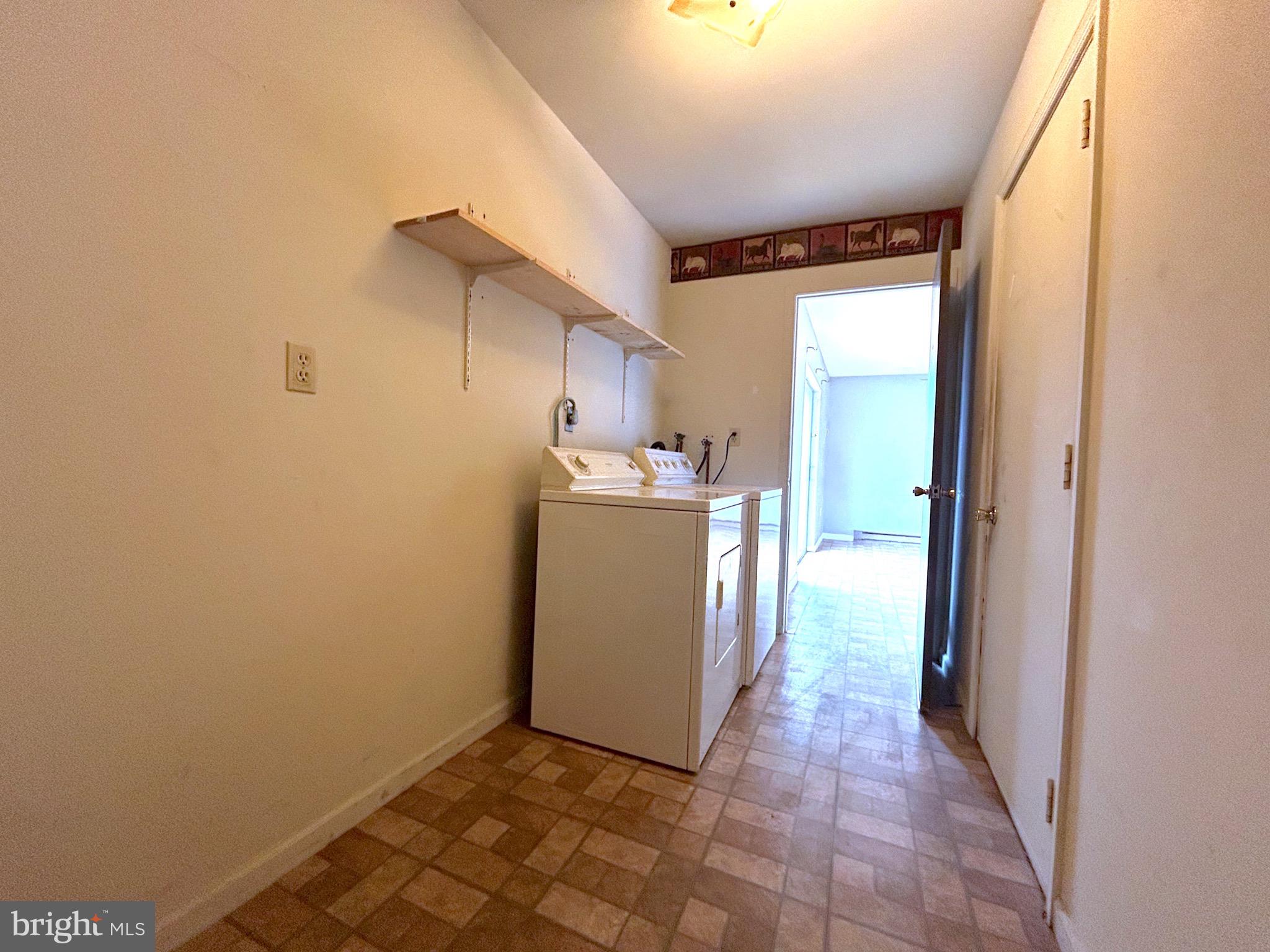 WALNUT MILLS - Residential