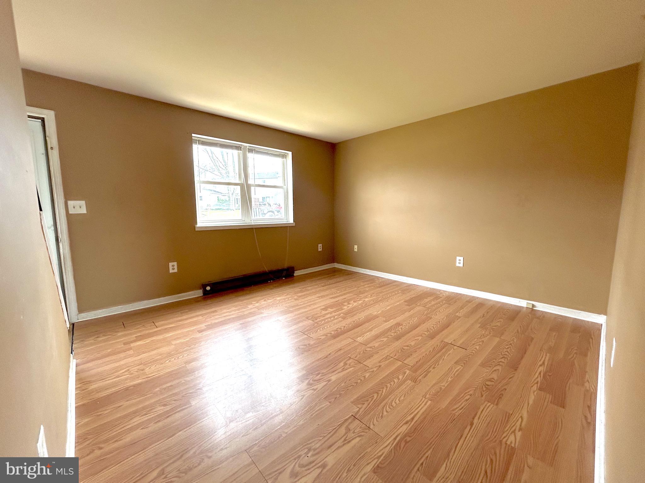 WALNUT MILLS - Residential