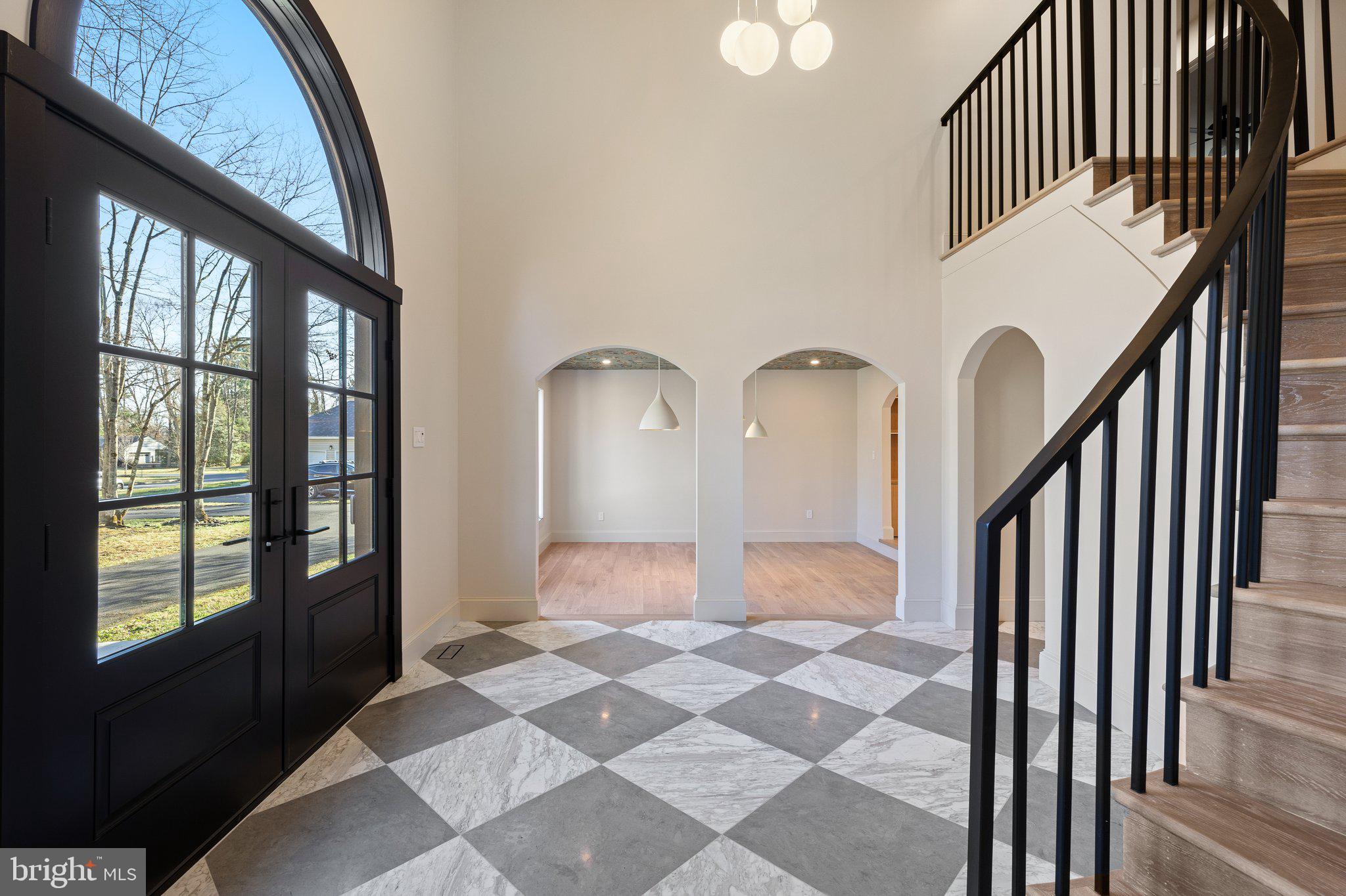 MAPLE GLEN - Residential