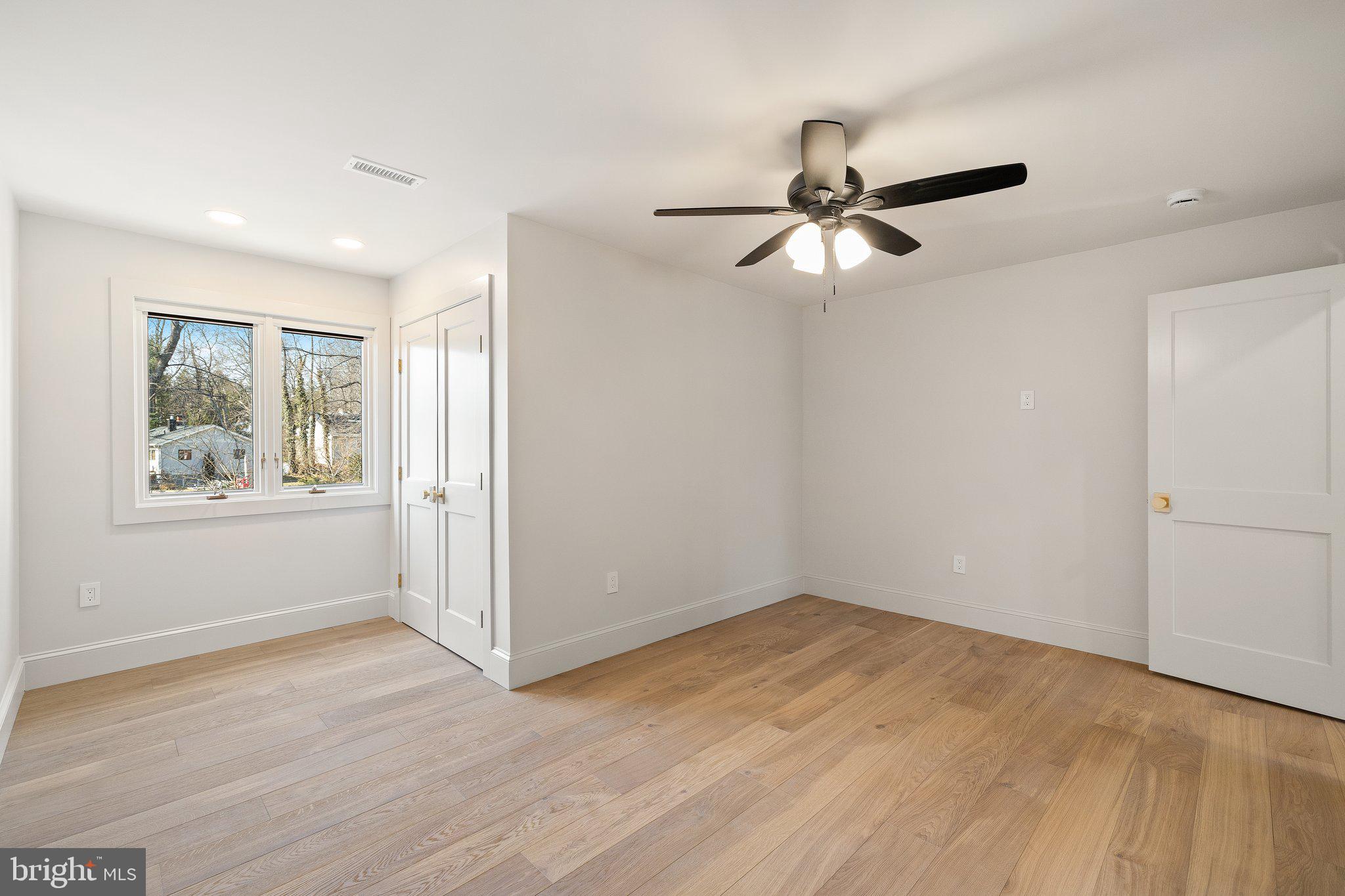 MAPLE GLEN - Residential