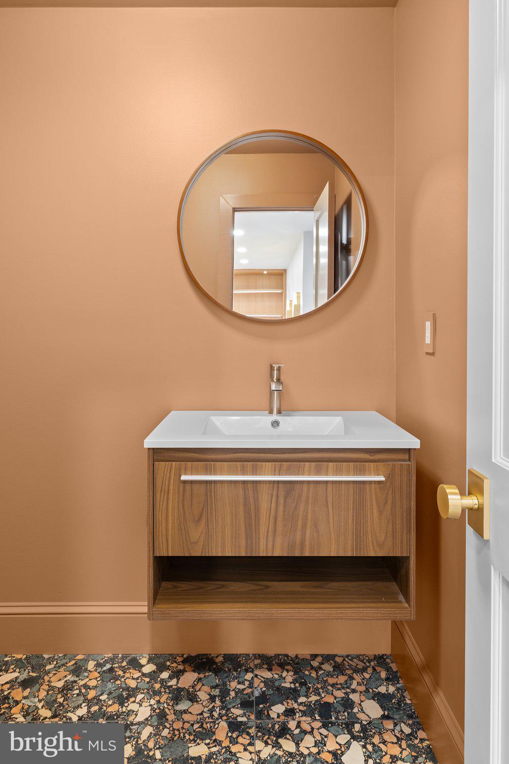 MAPLE GLEN - Residential