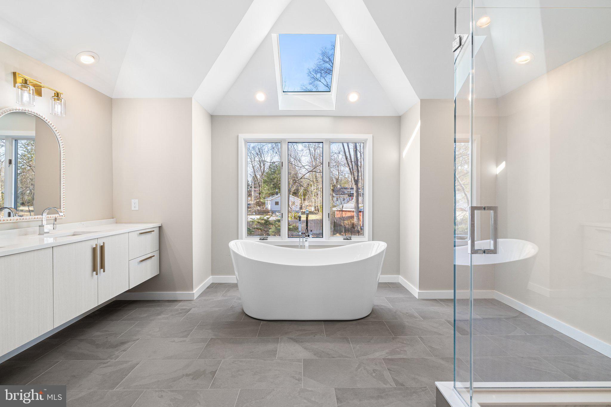 MAPLE GLEN - Residential