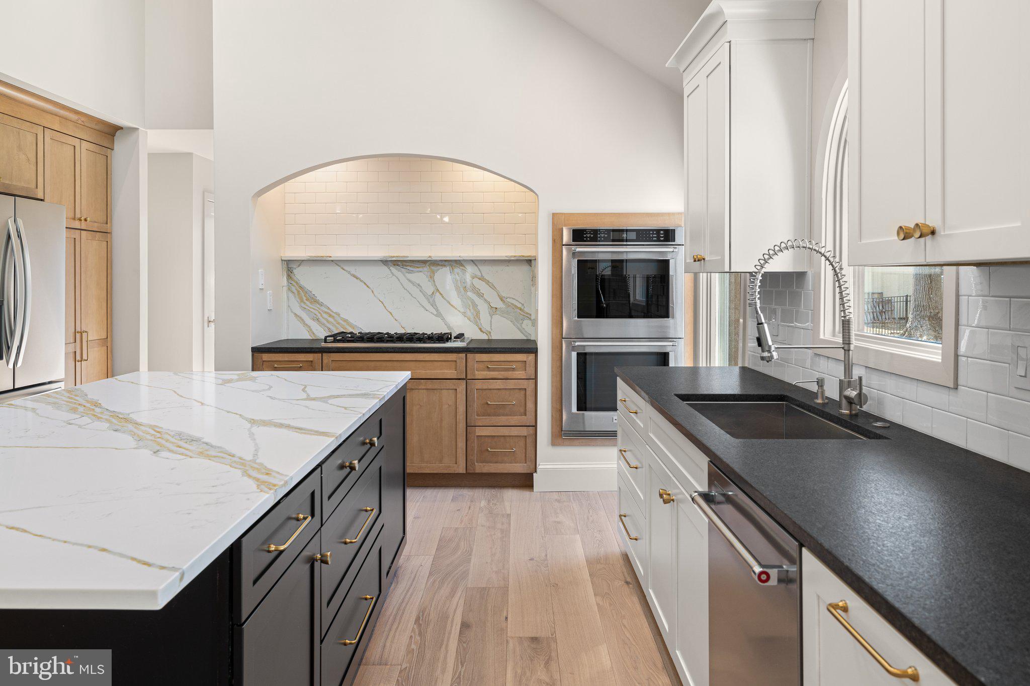 MAPLE GLEN - Residential