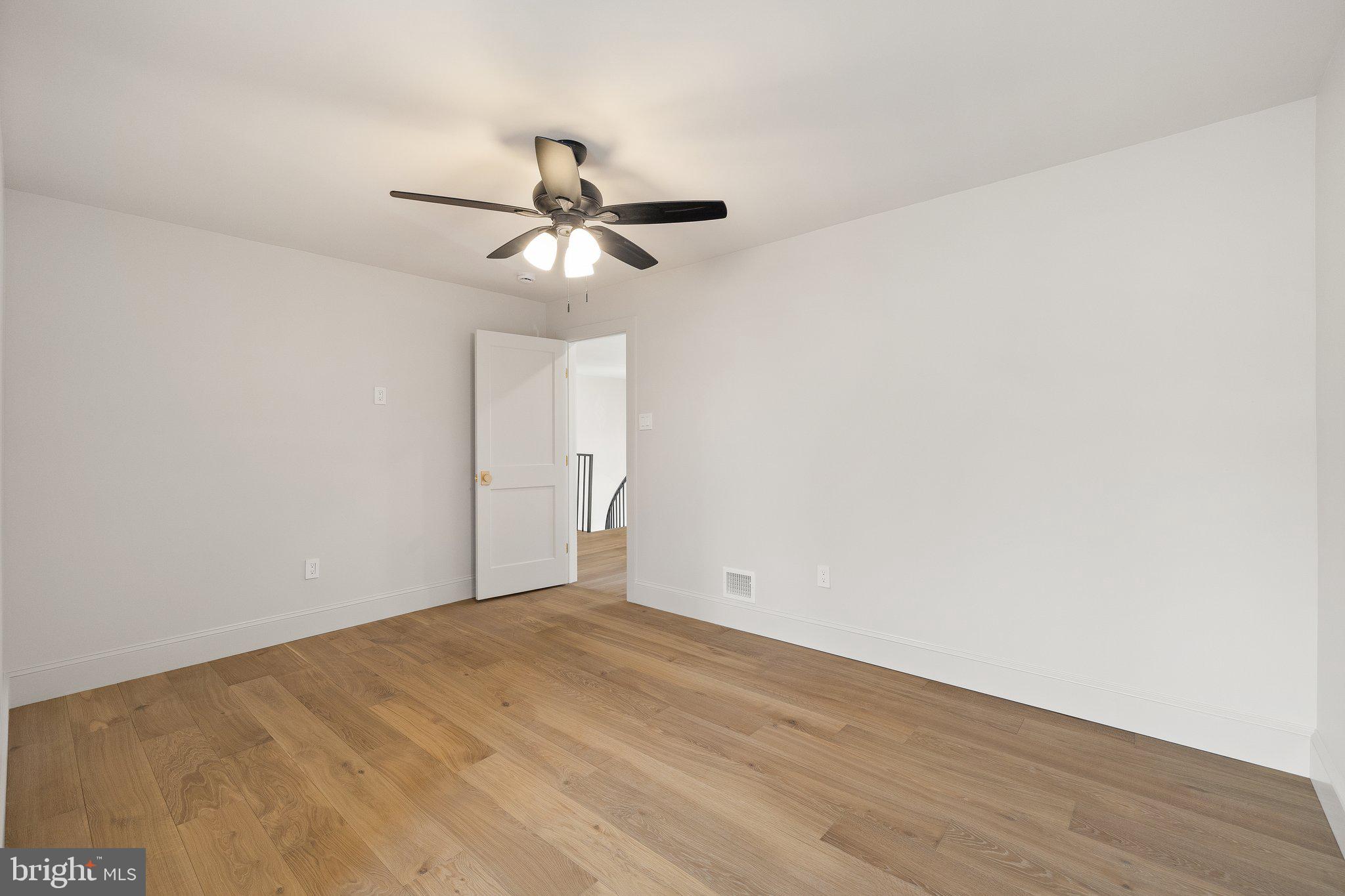 MAPLE GLEN - Residential