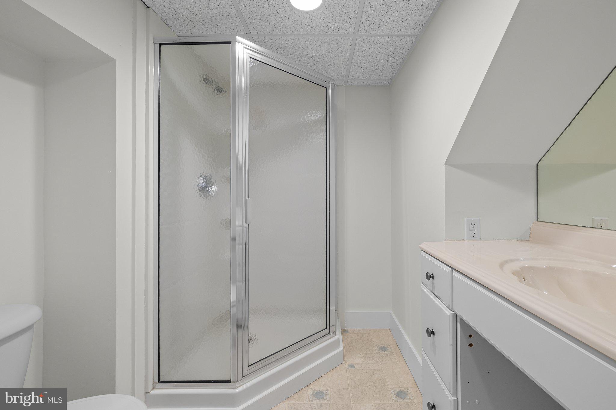 MAPLE GLEN - Residential