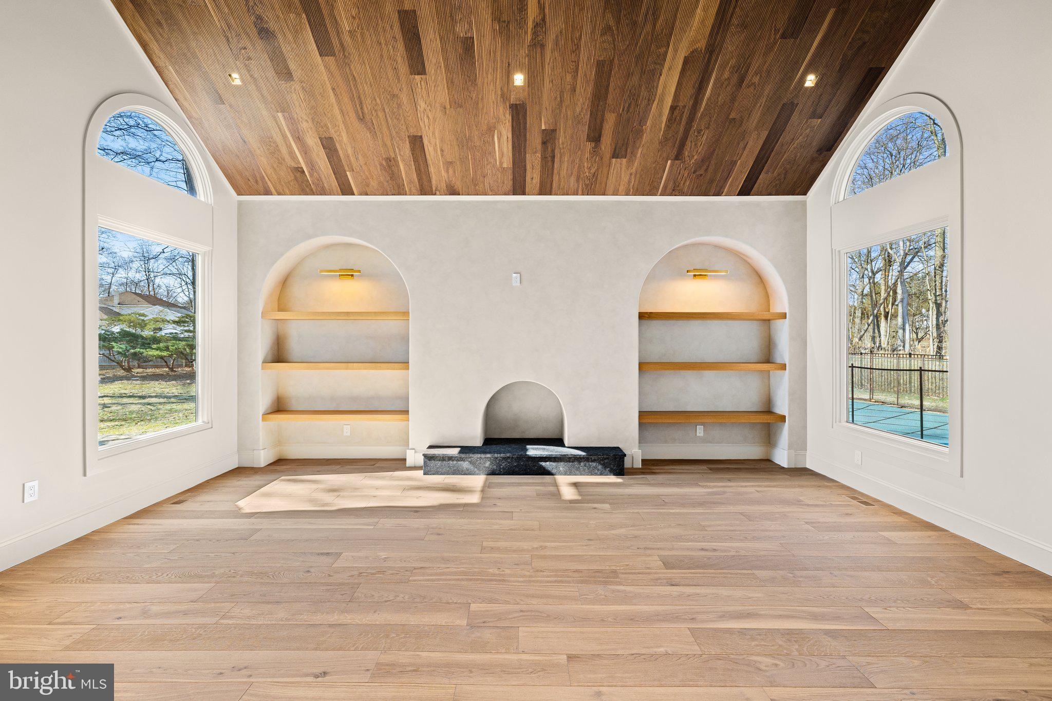 MAPLE GLEN - Residential