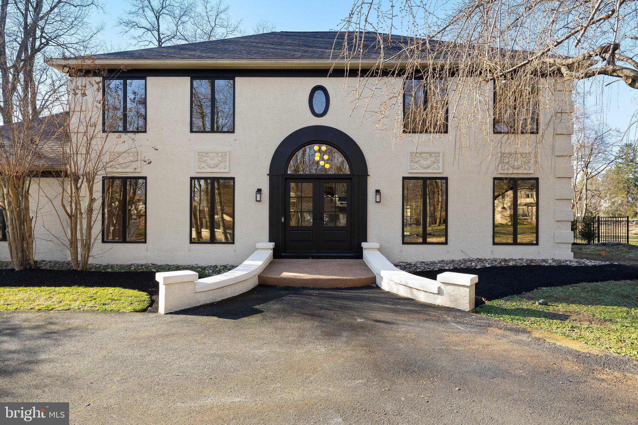 MAPLE GLEN - Residential