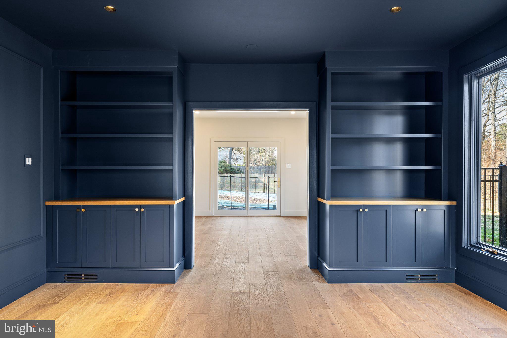 MAPLE GLEN - Residential