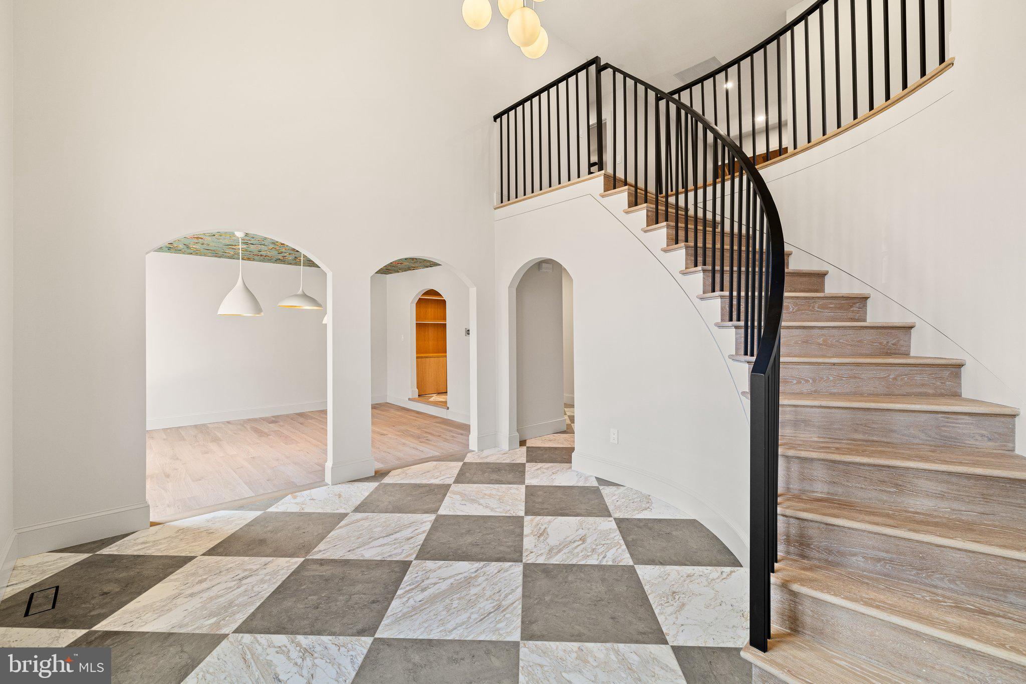 MAPLE GLEN - Residential