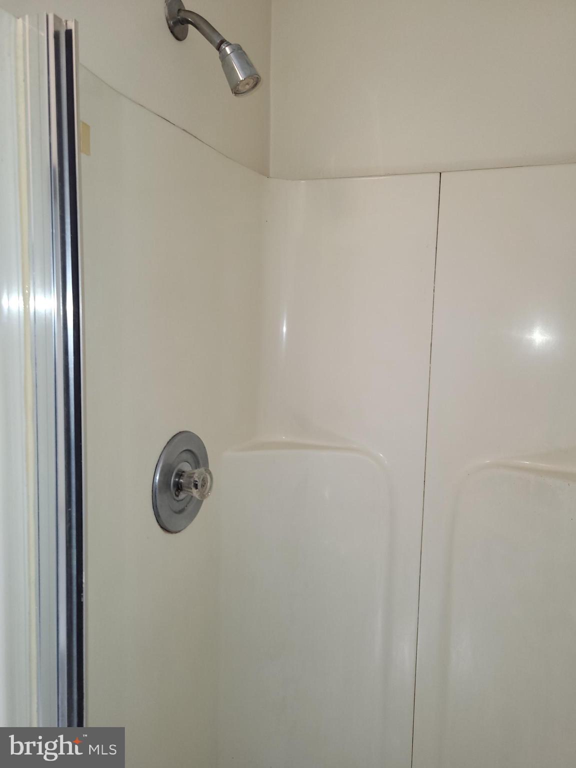 BROWNTOWN - Residential Lease