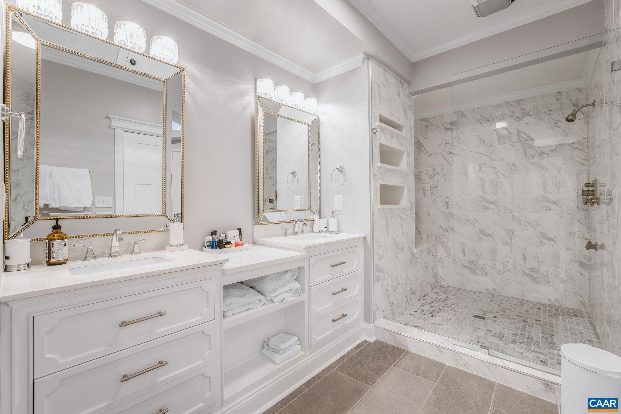 NORTHFIELDS - Residential