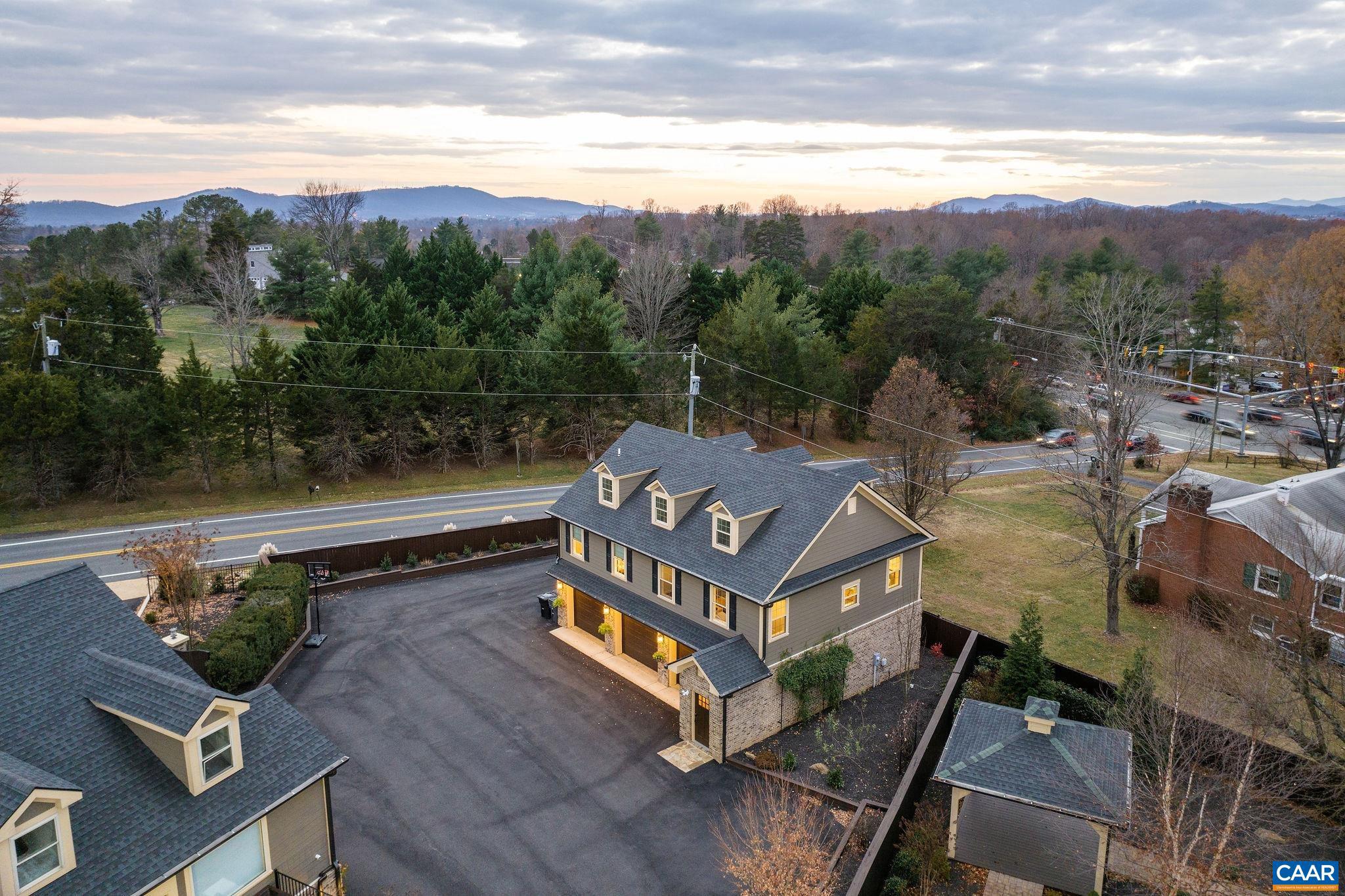 NORTHFIELDS - Residential