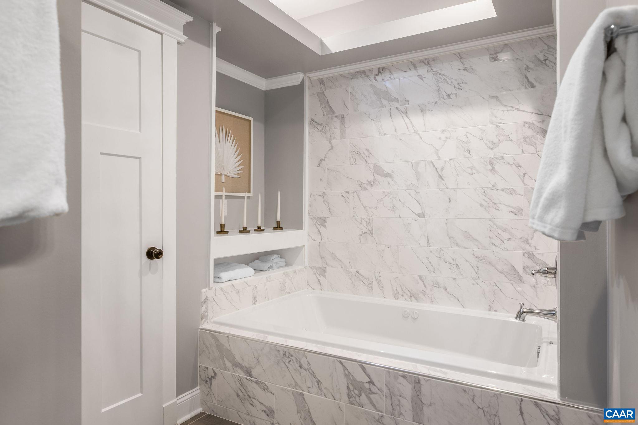 NORTHFIELDS - Residential