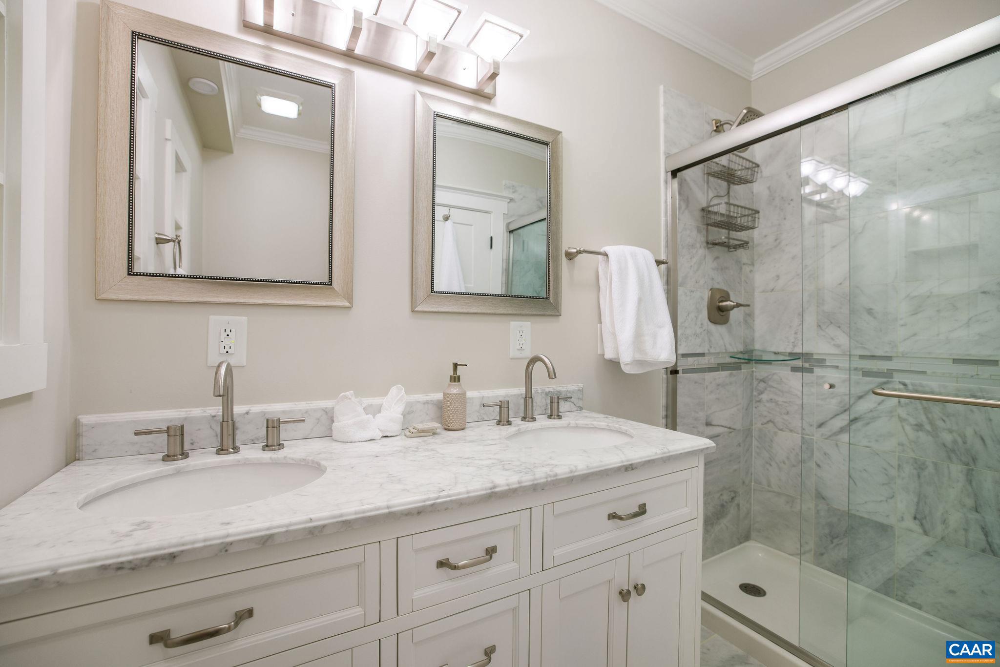 NORTHFIELDS - Residential