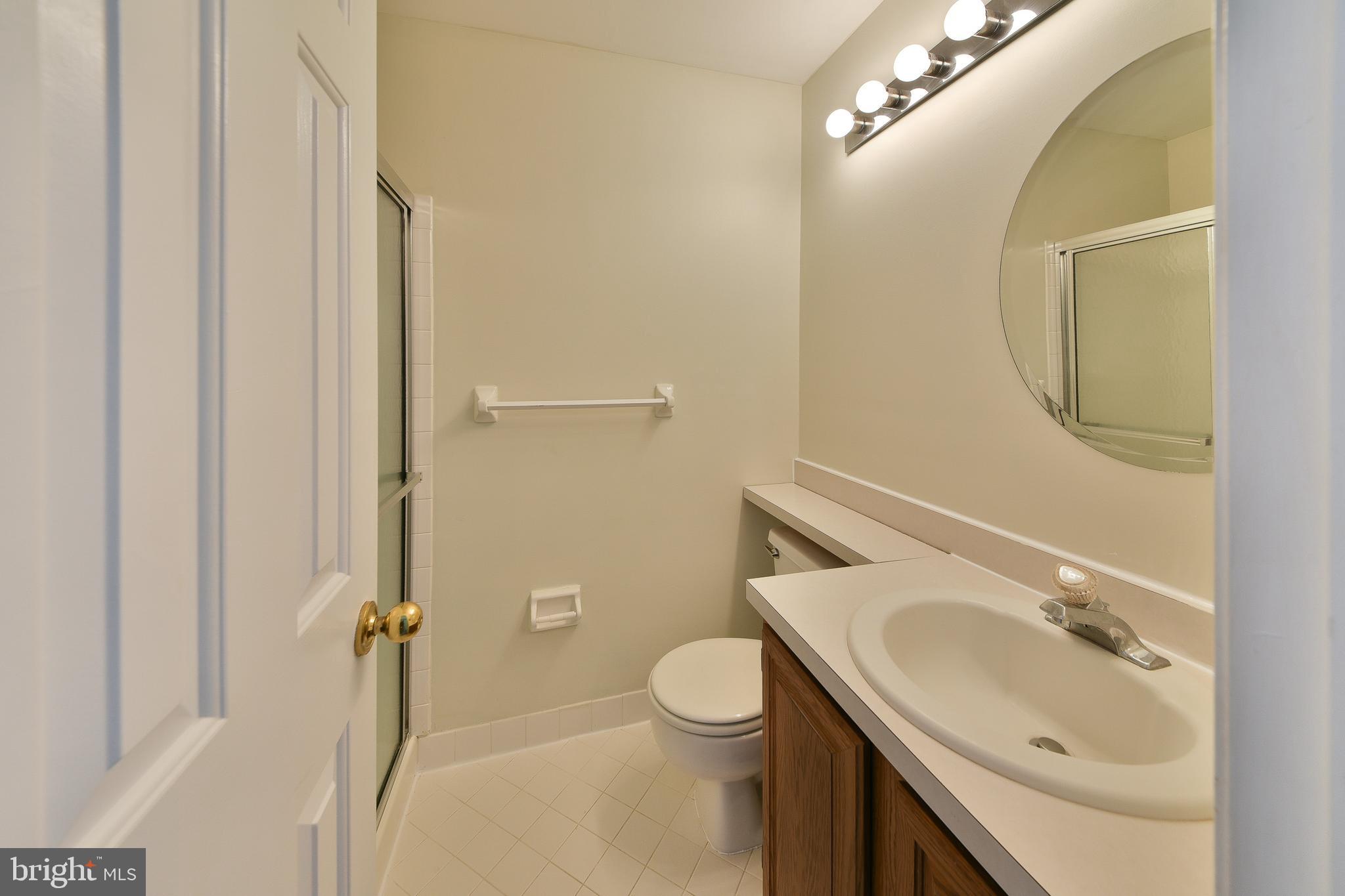 CEDAR HOLLOW - Residential