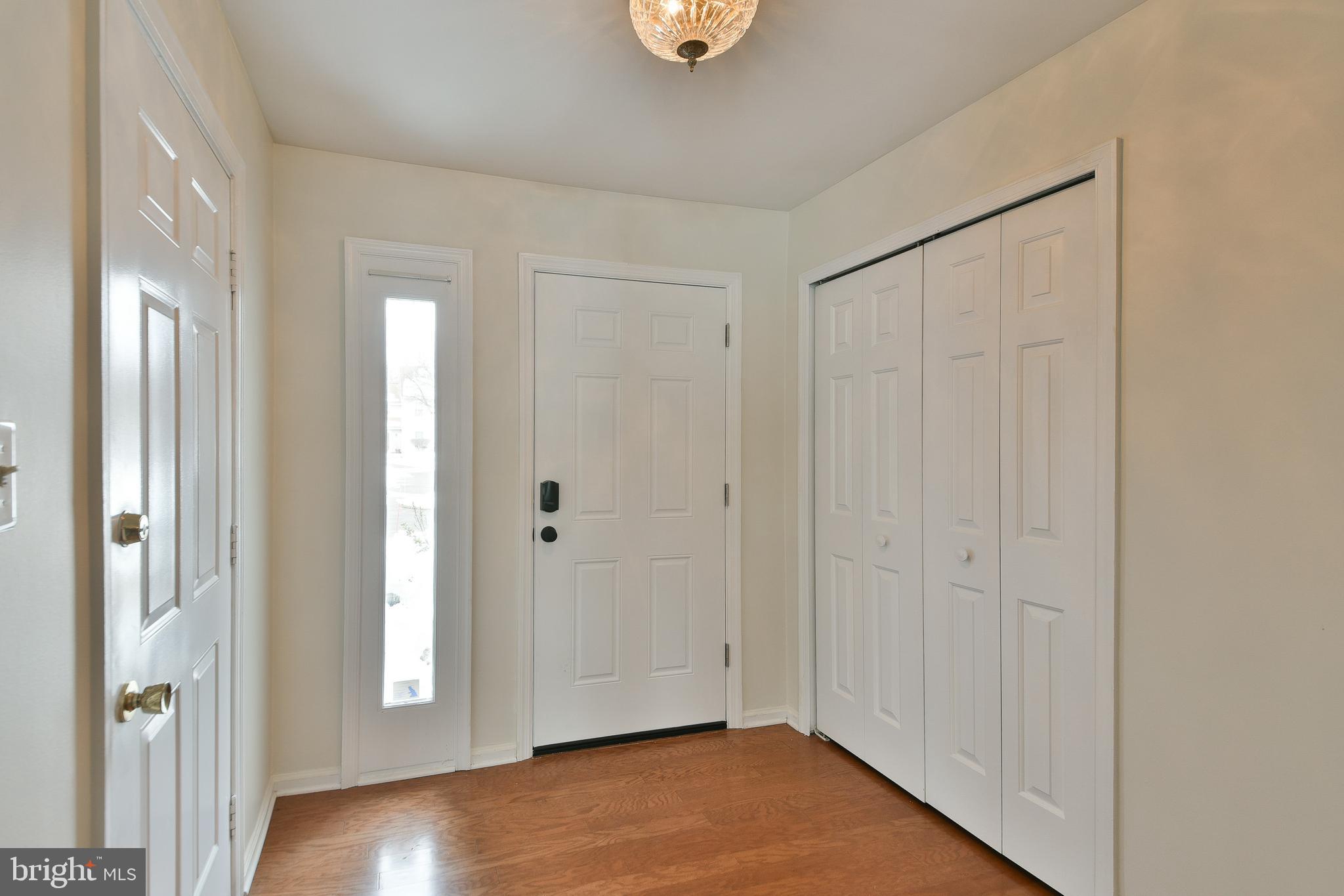 CEDAR HOLLOW - Residential