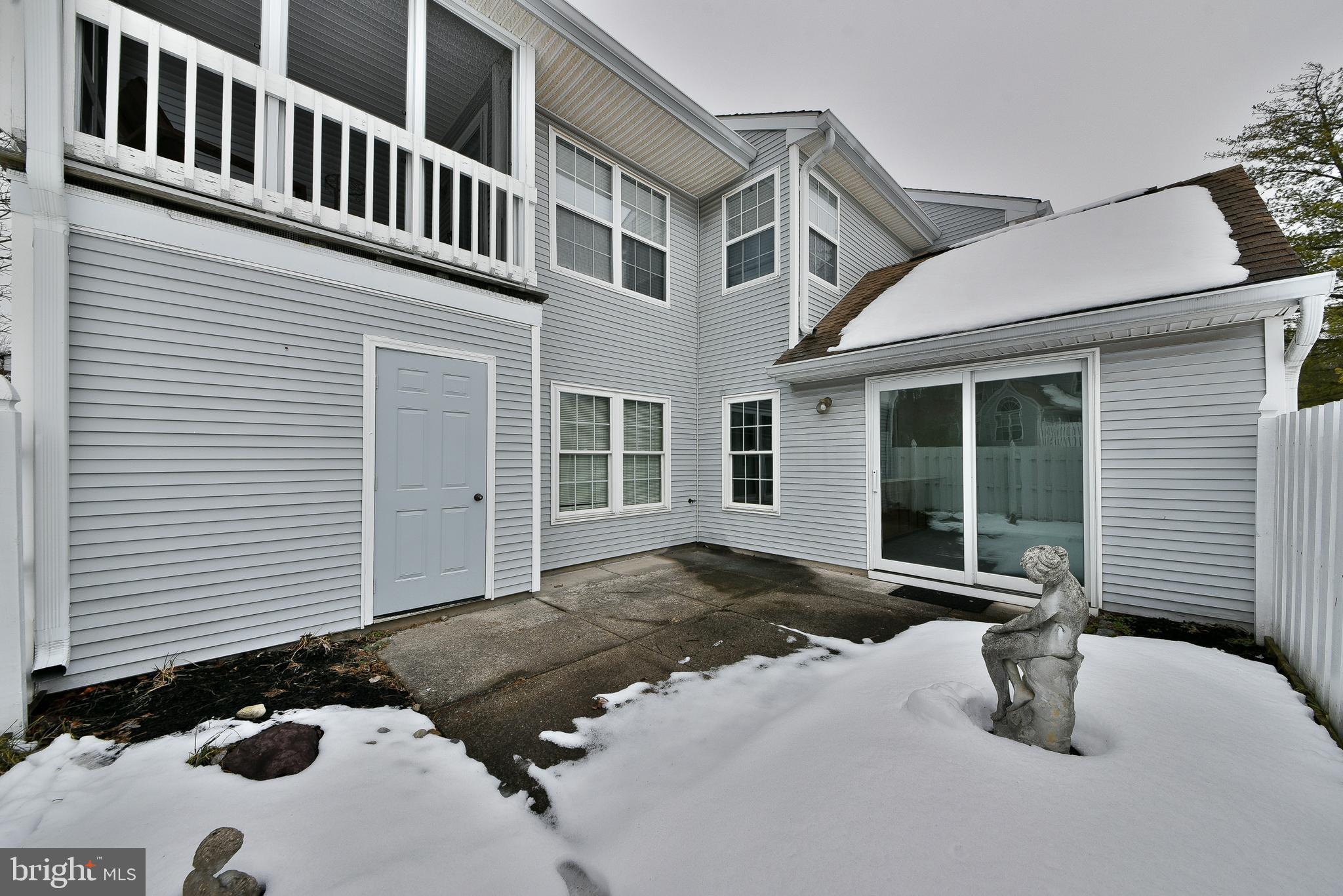 CEDAR HOLLOW - Residential