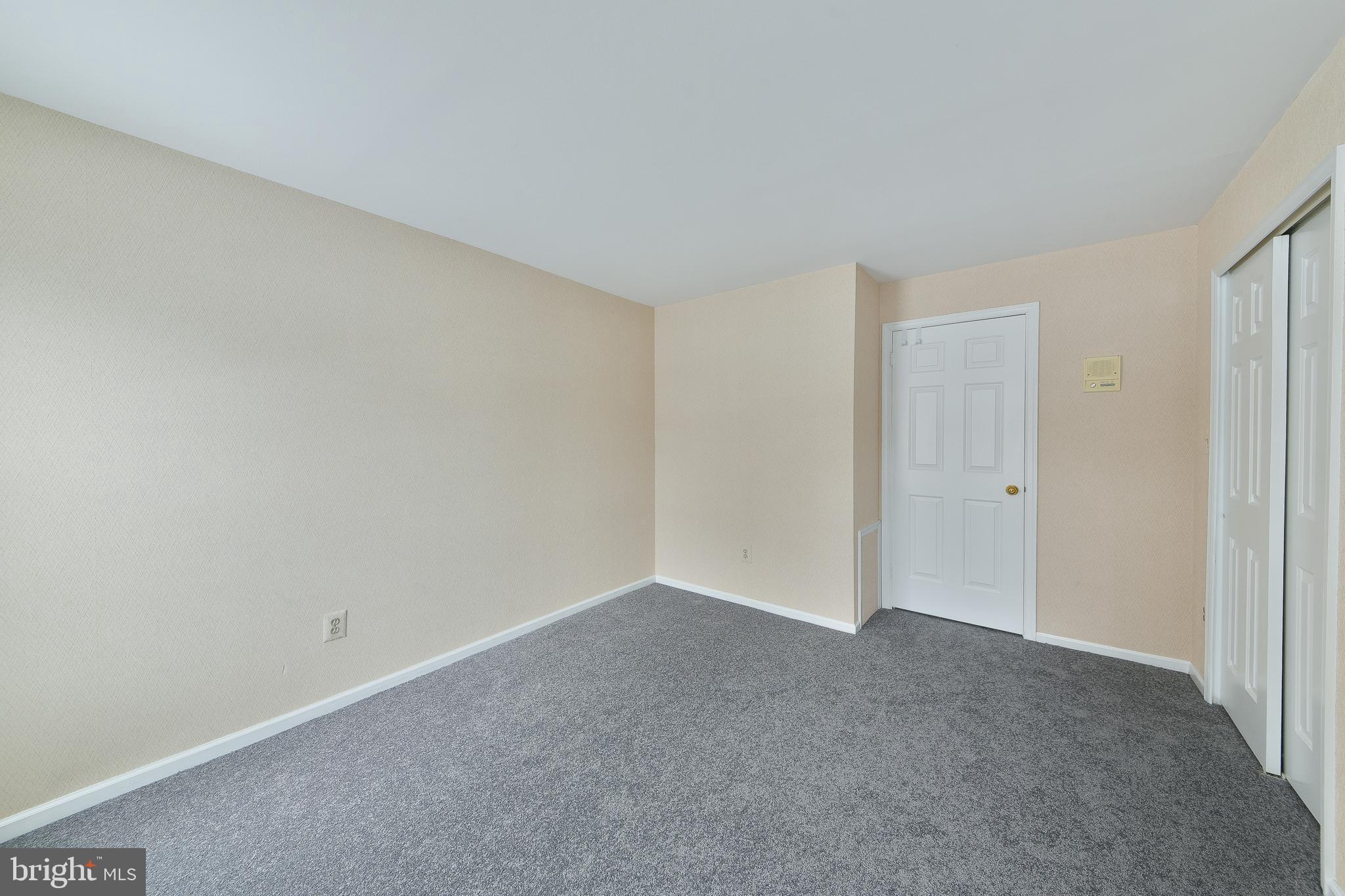 CEDAR HOLLOW - Residential