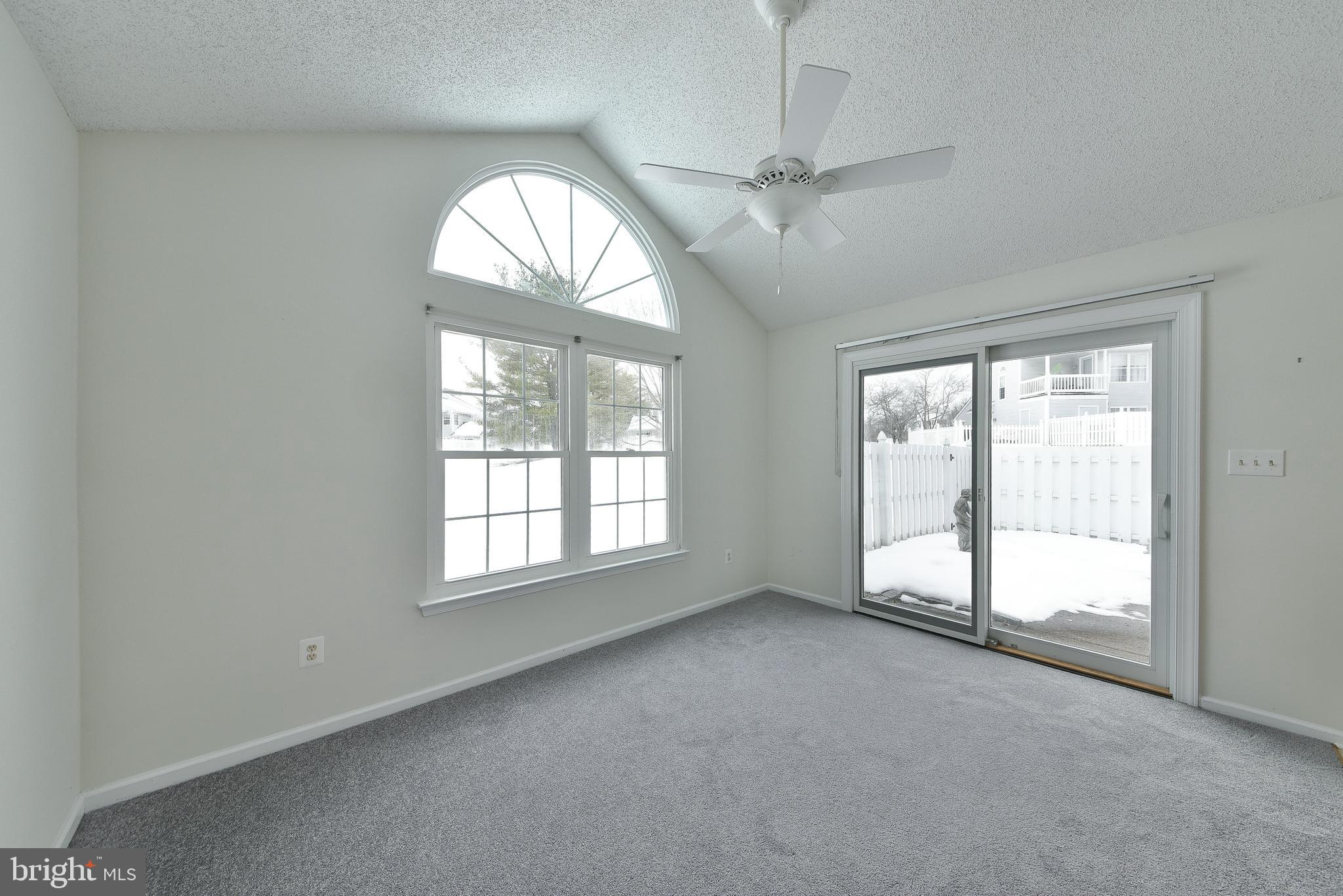 CEDAR HOLLOW - Residential