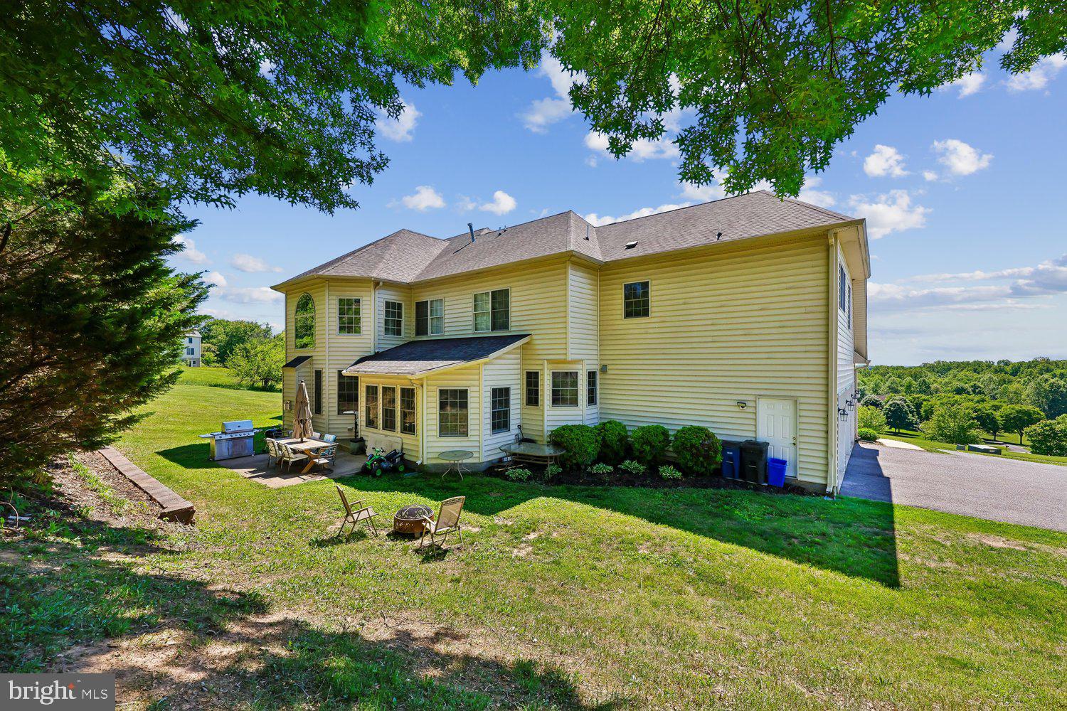 25106 HIGHLAND MANOR COURT