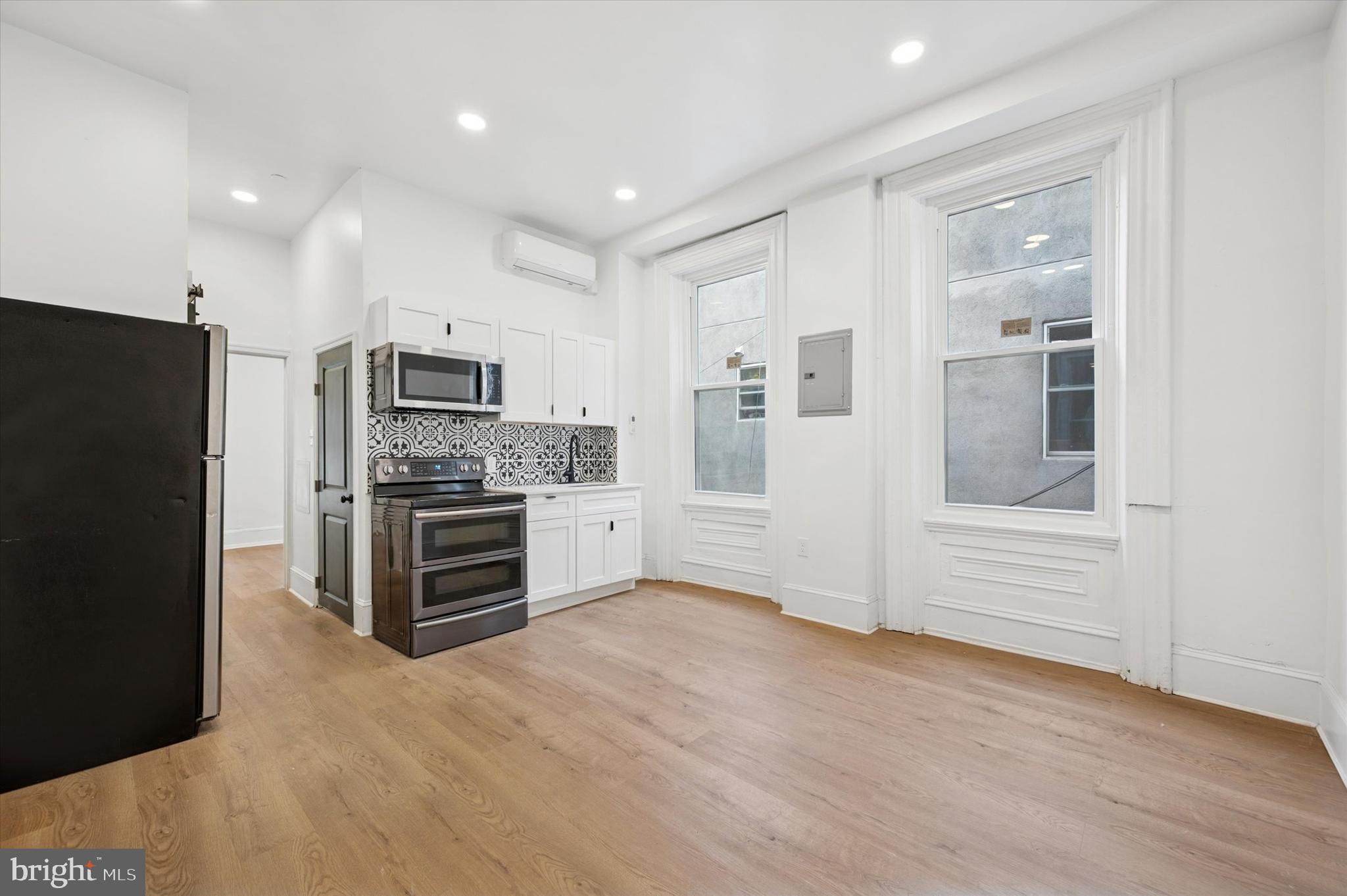 FAIRMOUNT - Residential Lease