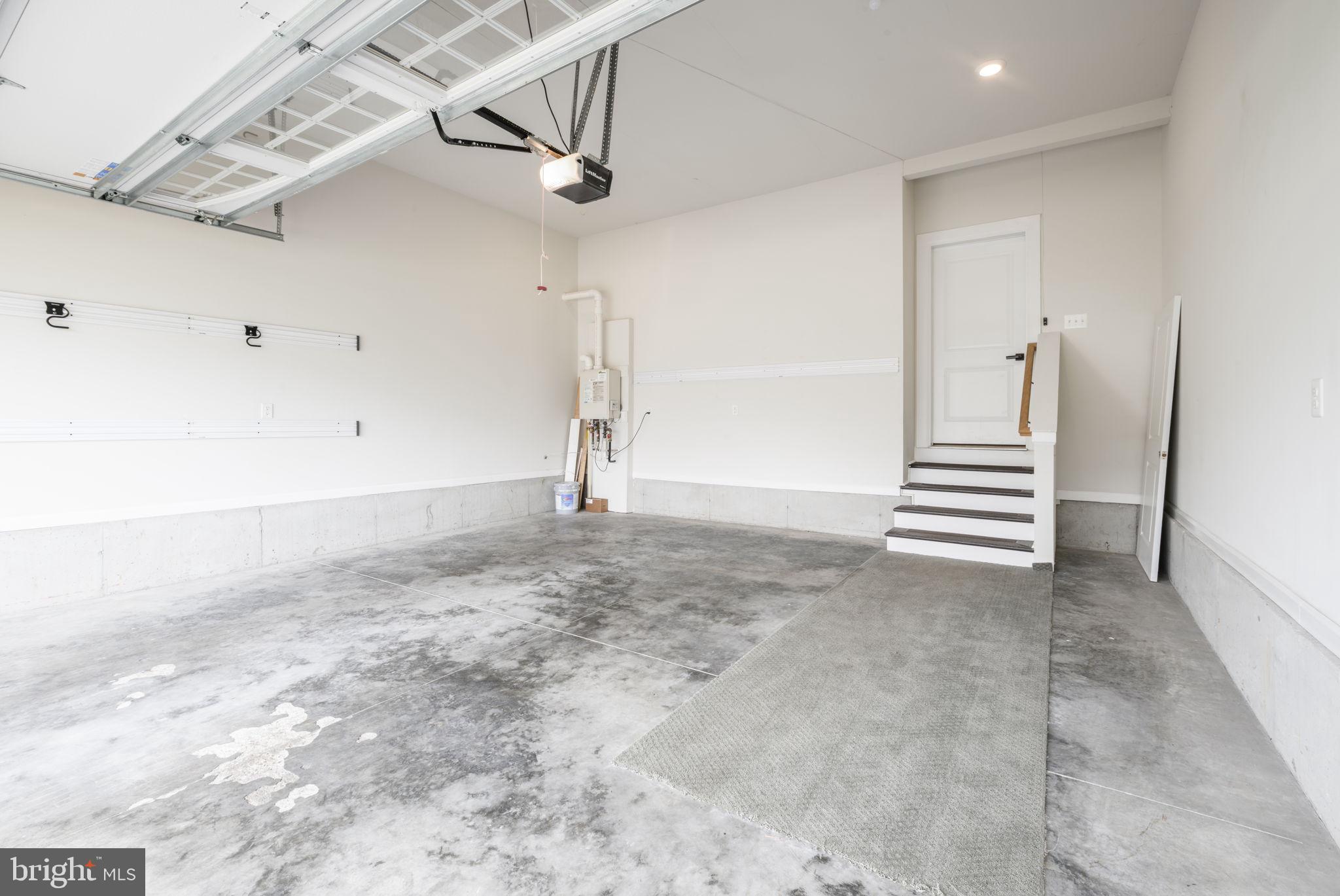 WOODS AT ARNELL CREEK - Residential