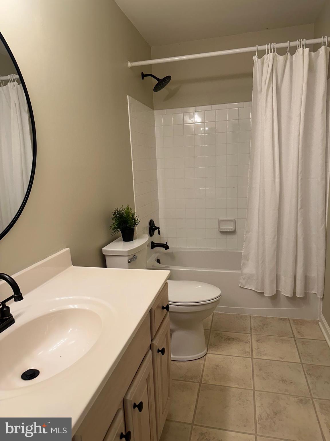 STONE RIDGE - Residential