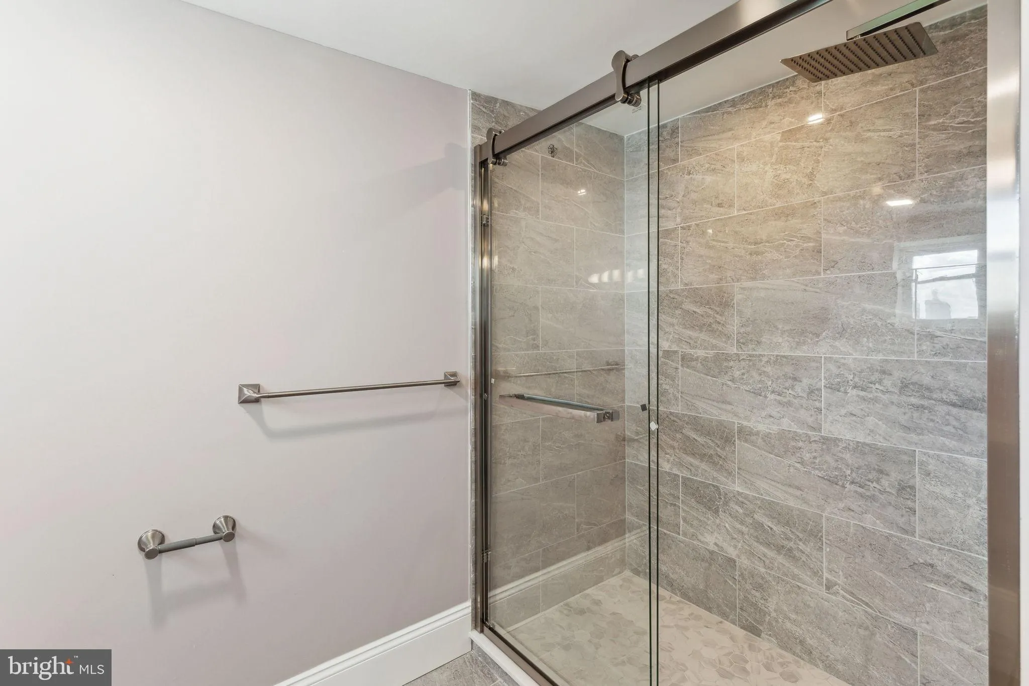 Philadelphia, Pennsylvania 19146, United States, 5 Bedrooms Bedrooms, ,5 BathroomsBathrooms,Residential,Contingent,14616