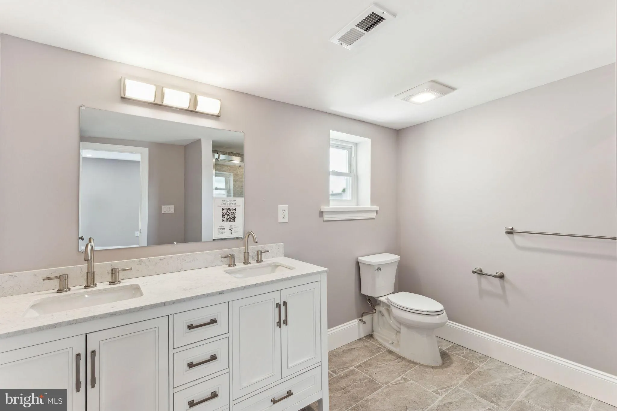 Philadelphia, Pennsylvania 19146, United States, 5 Bedrooms Bedrooms, ,5 BathroomsBathrooms,Residential,Contingent,14616