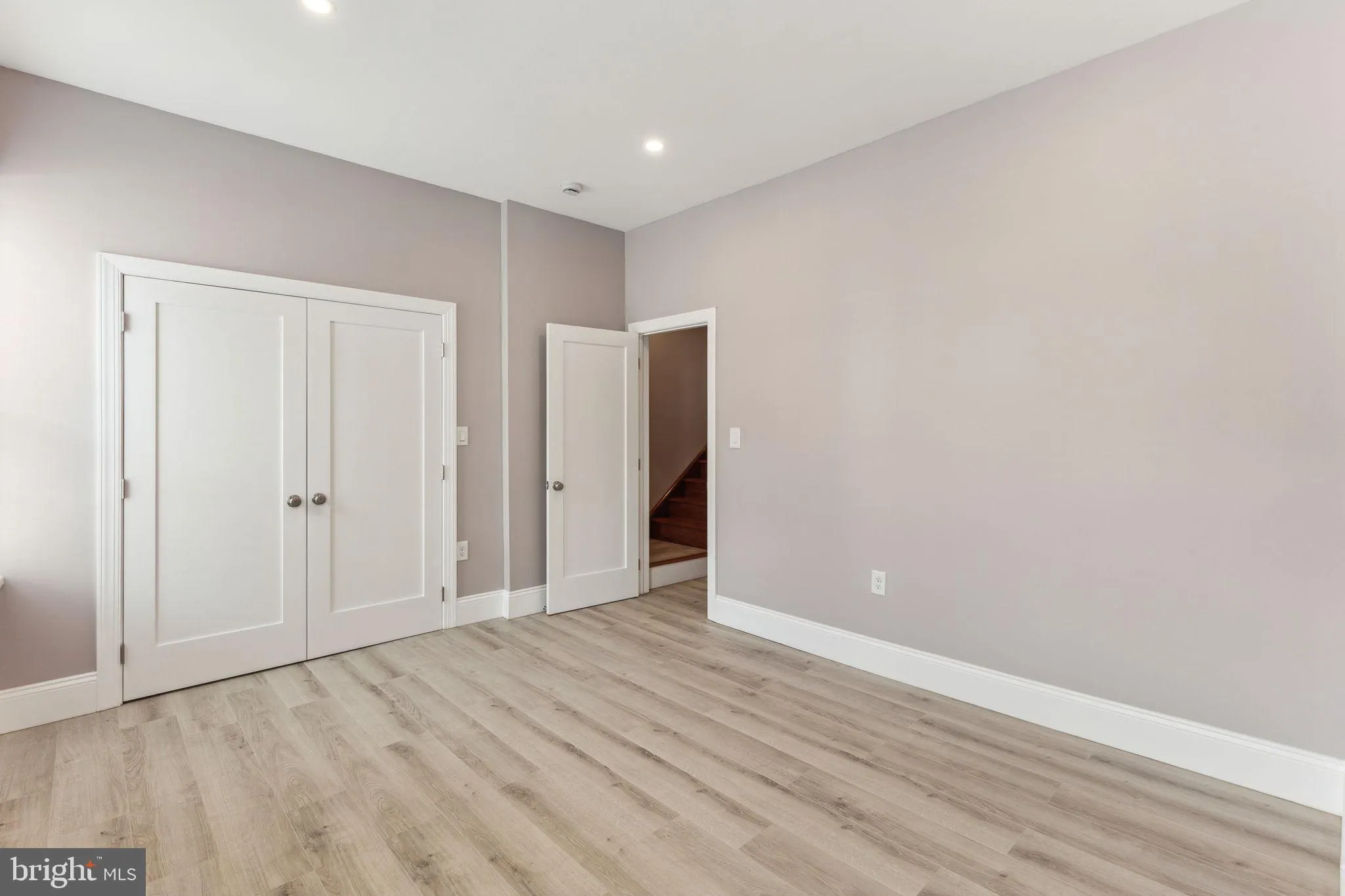 Philadelphia, Pennsylvania 19146, United States, 5 Bedrooms Bedrooms, ,5 BathroomsBathrooms,Residential,Contingent,14616