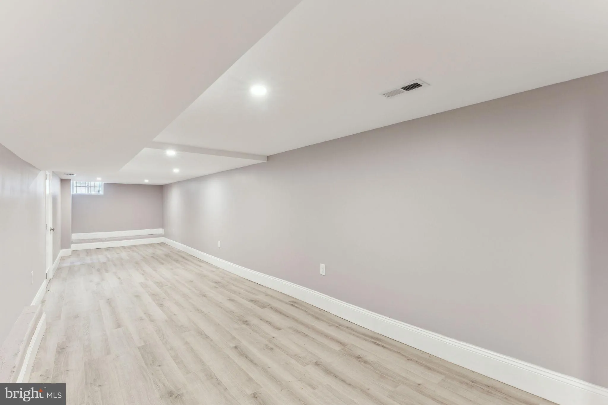 Philadelphia, Pennsylvania 19146, United States, 5 Bedrooms Bedrooms, ,5 BathroomsBathrooms,Residential,Contingent,14616