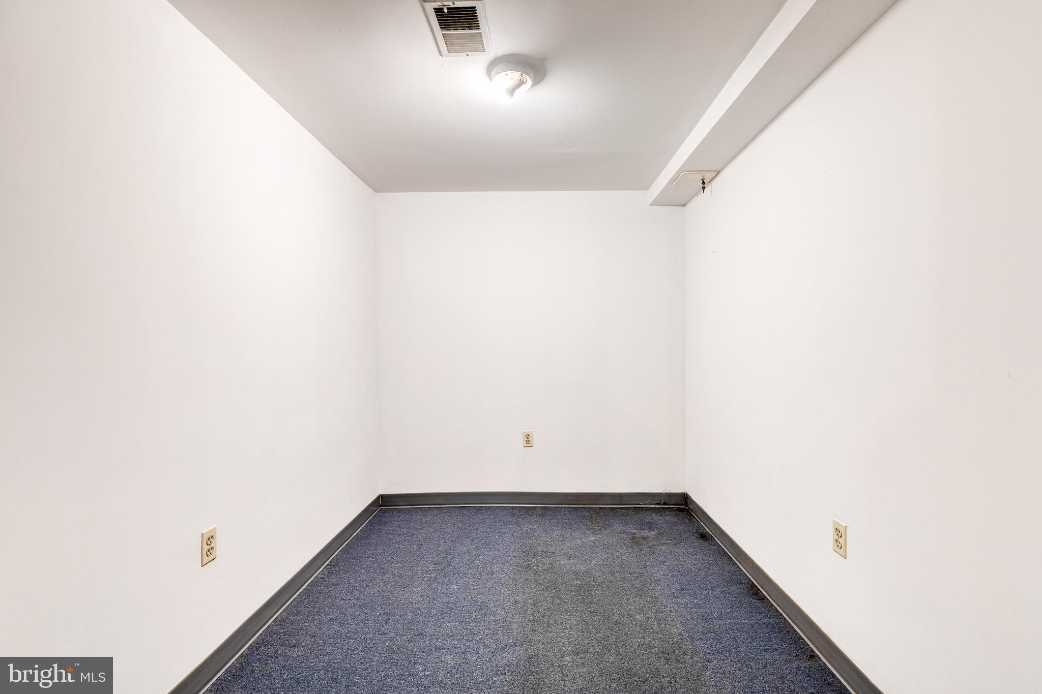 GREENSPRING VALLEY - Residential