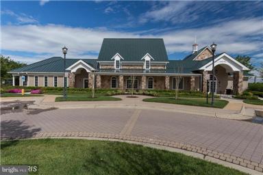 AMBER SPRING - Residential