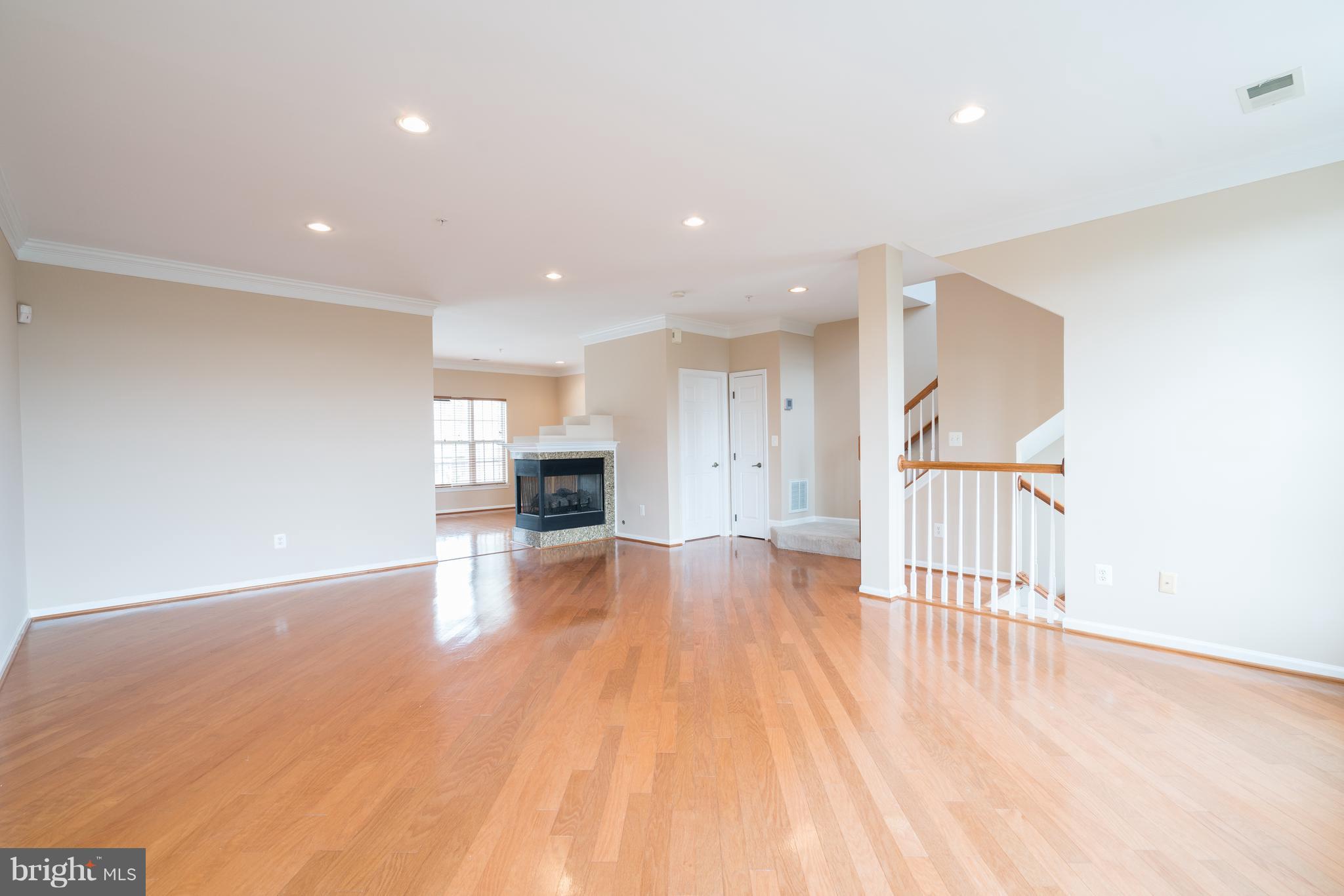 AMBER SPRING - Residential